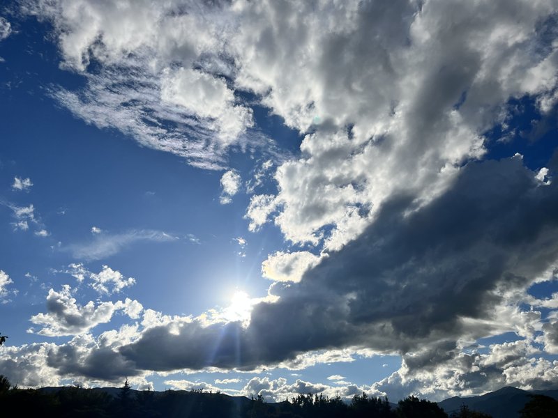 アルウィン(松本山雅のホームグラウンド)の上空。この後の本日の試合、松本山雅 2 - 1 FC琉球 で山雅の勝利！