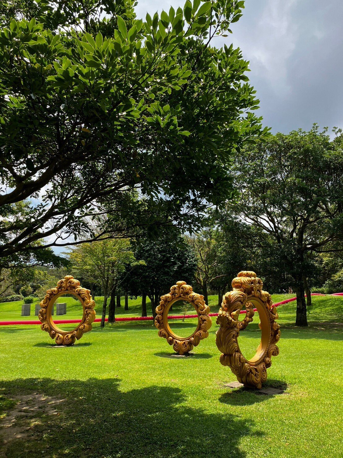 木のオブジェ　アート Art] 秘境の地にて～幻のニホンオオカミ～ / 木彫り 彫刻 アート 作品