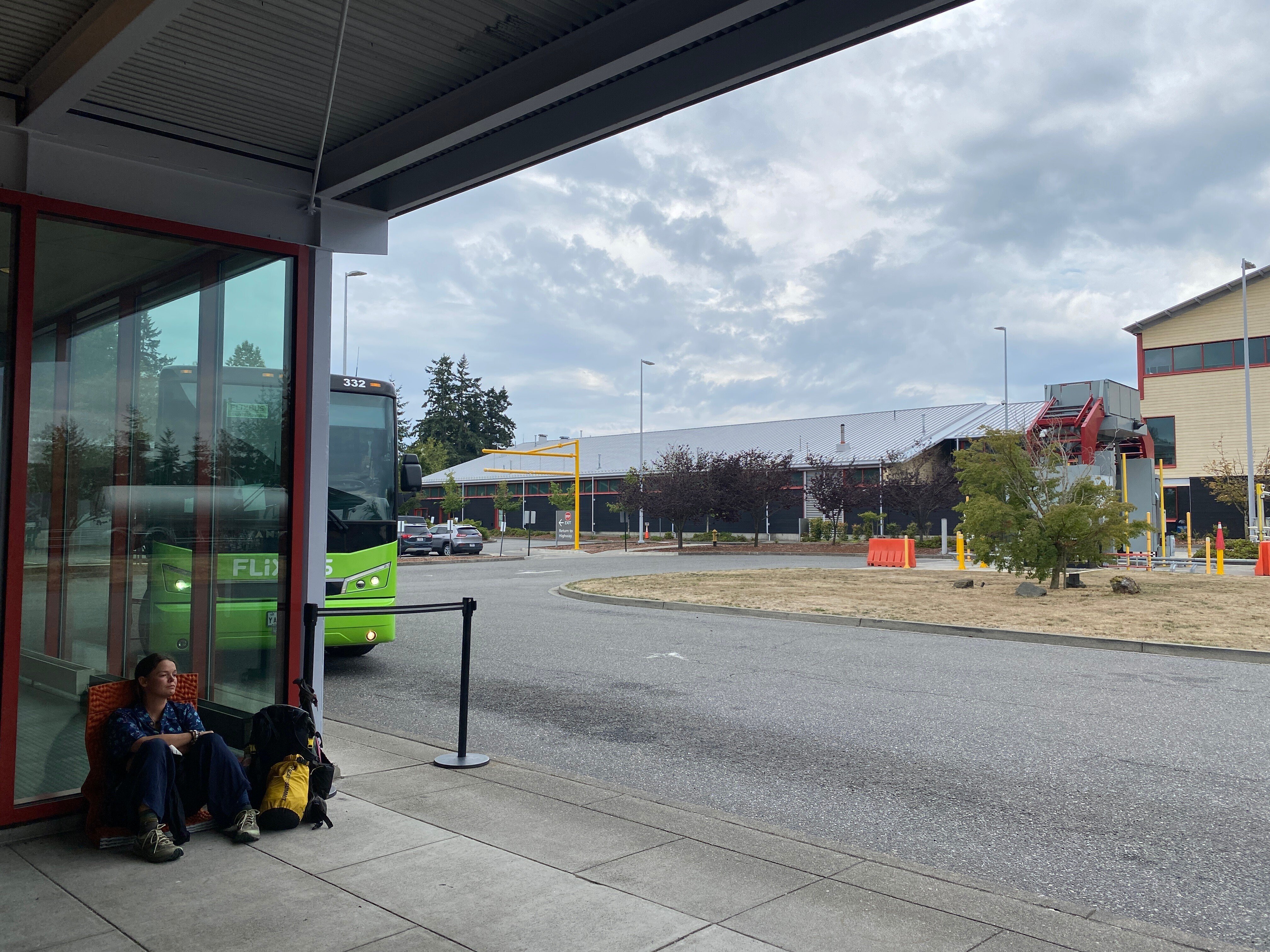 国境を超えて激かわにゃんこに出会ったシアトル【前田家の世界