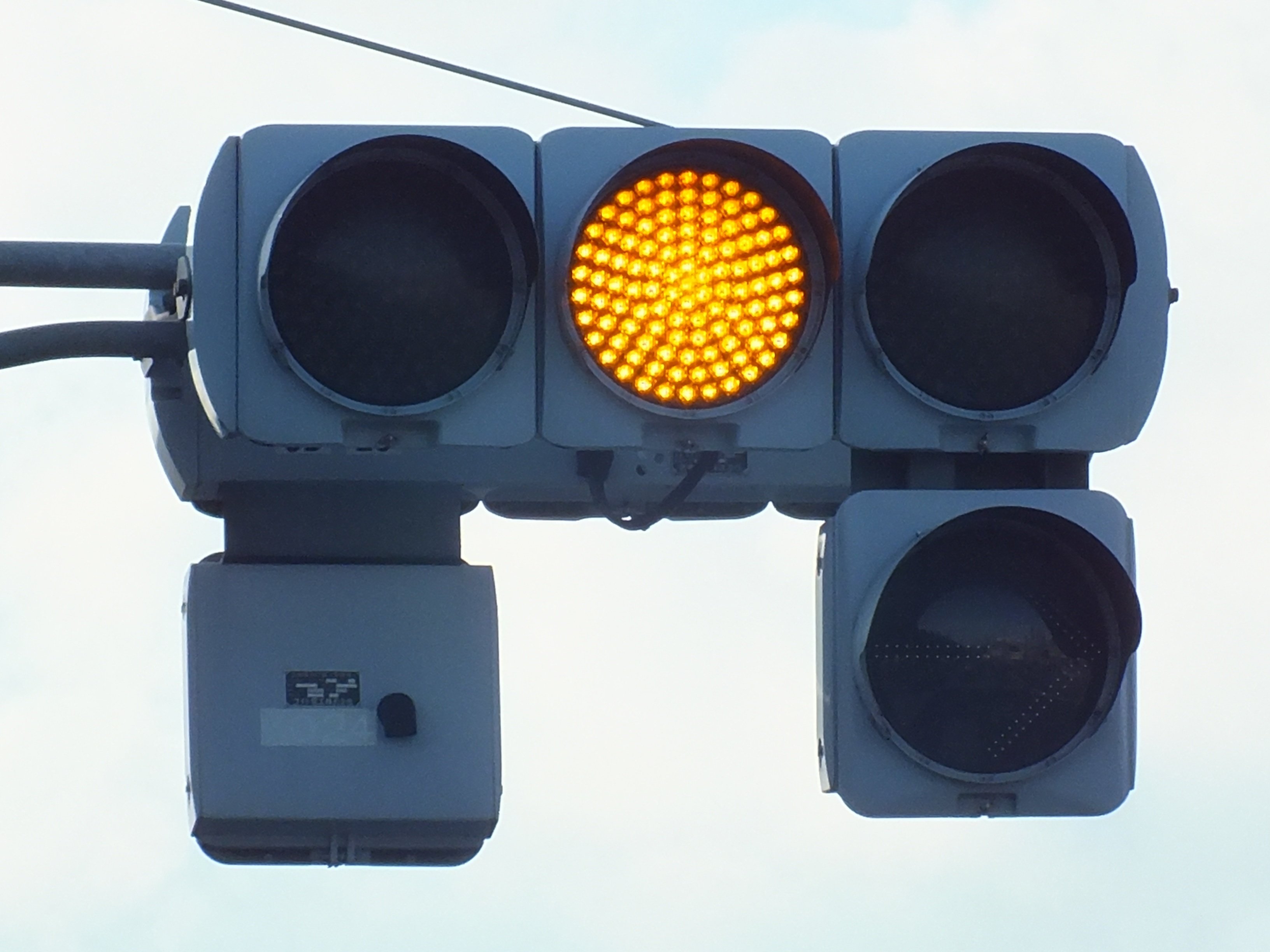 深谷-81】深谷市幡羅町(中央)にある日信厚型LEDと信号電材薄型面拡散