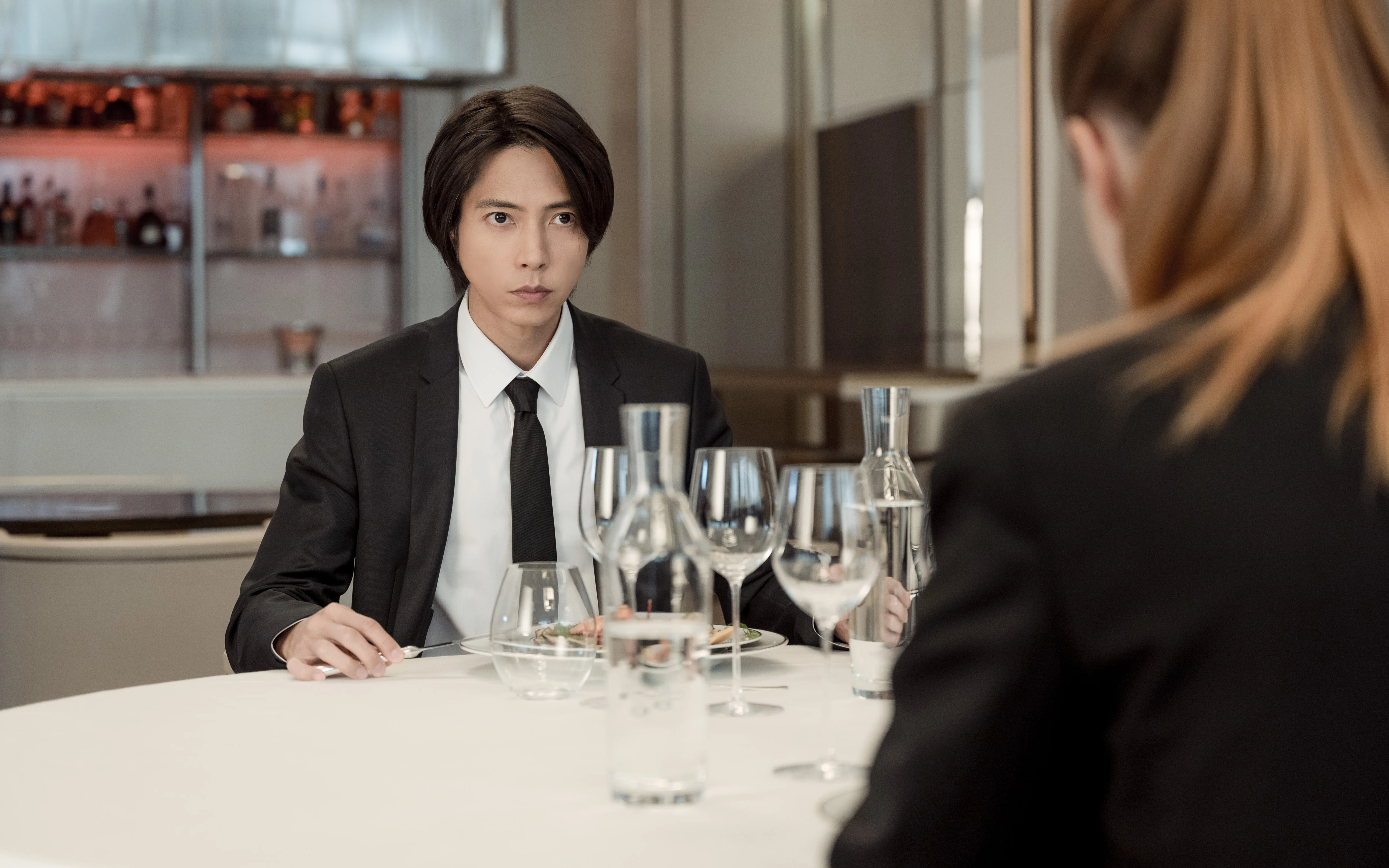 世界を舞台に活躍する表現者・山下智久｜Hulu