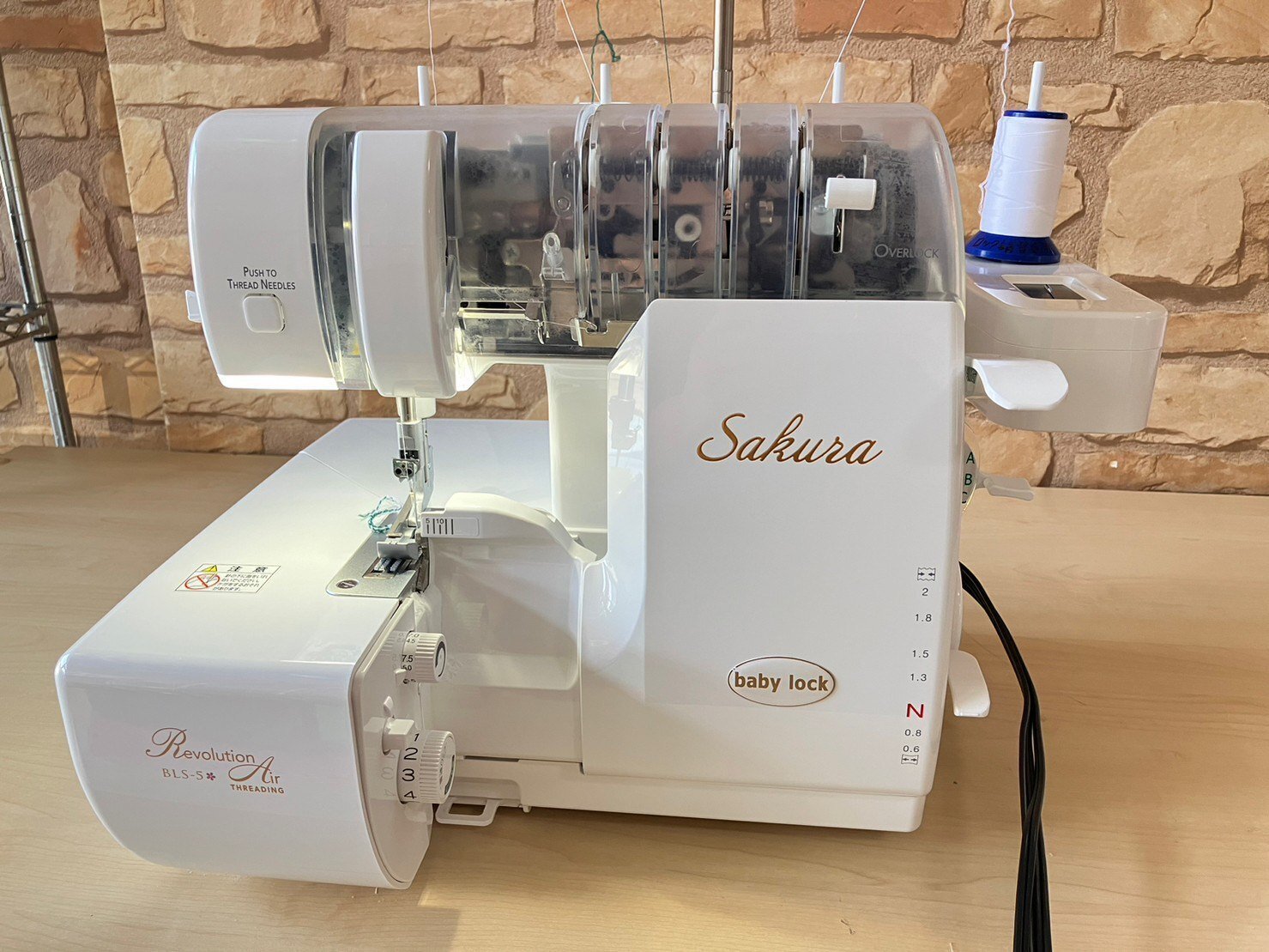 ミシンの練習】babylockロックミシン「Sakura」でウェーブロック