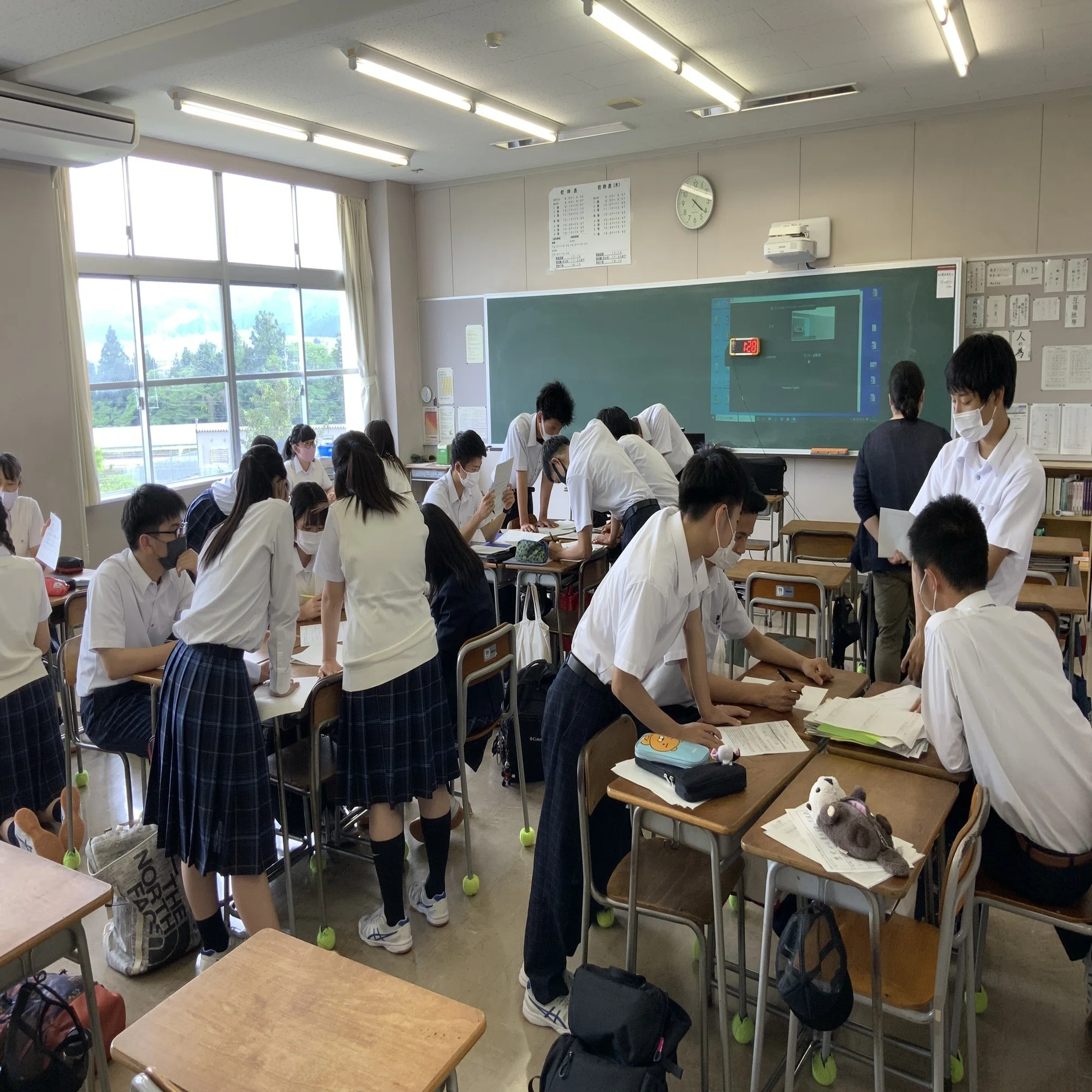 国際 情報 高校