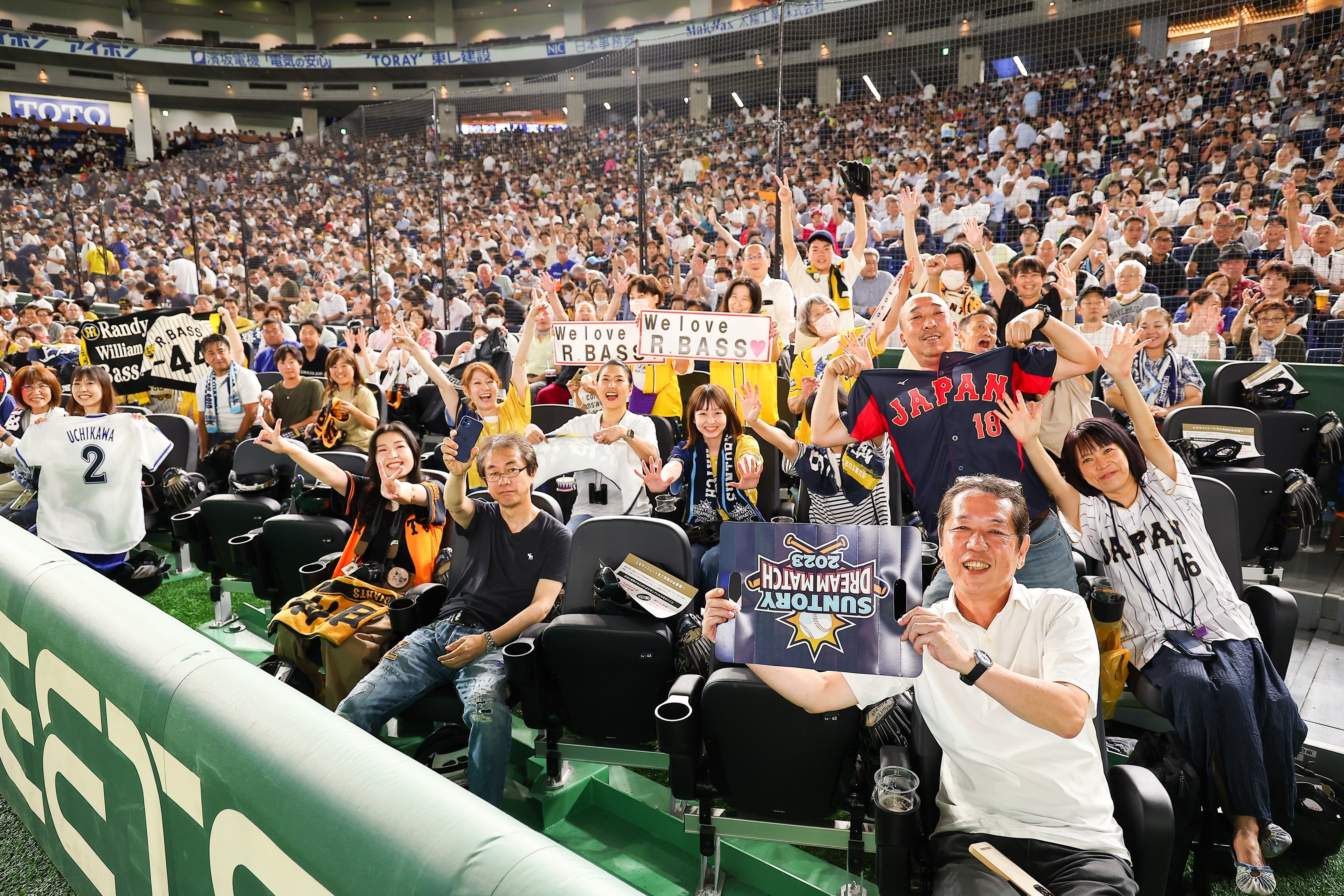 atsuです☆超レア★非売品★サントリーモルツドリームマッチ2004チーム atsuです☆超レア☆非売品☆サントリーモルツドリームマッチ2004チーム