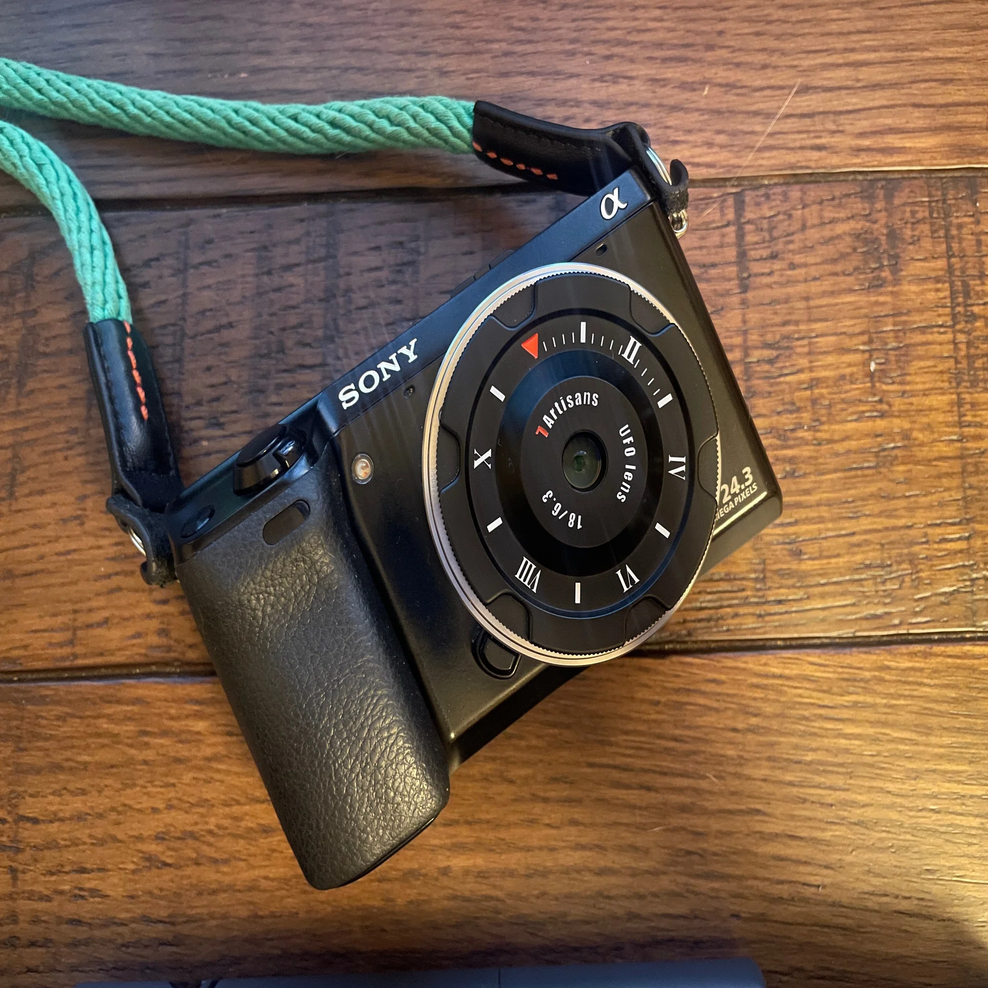 NEX-7と七工匠の18mm F6.3ボディキャップレンズ。｜ニシハラ シンヤ通信