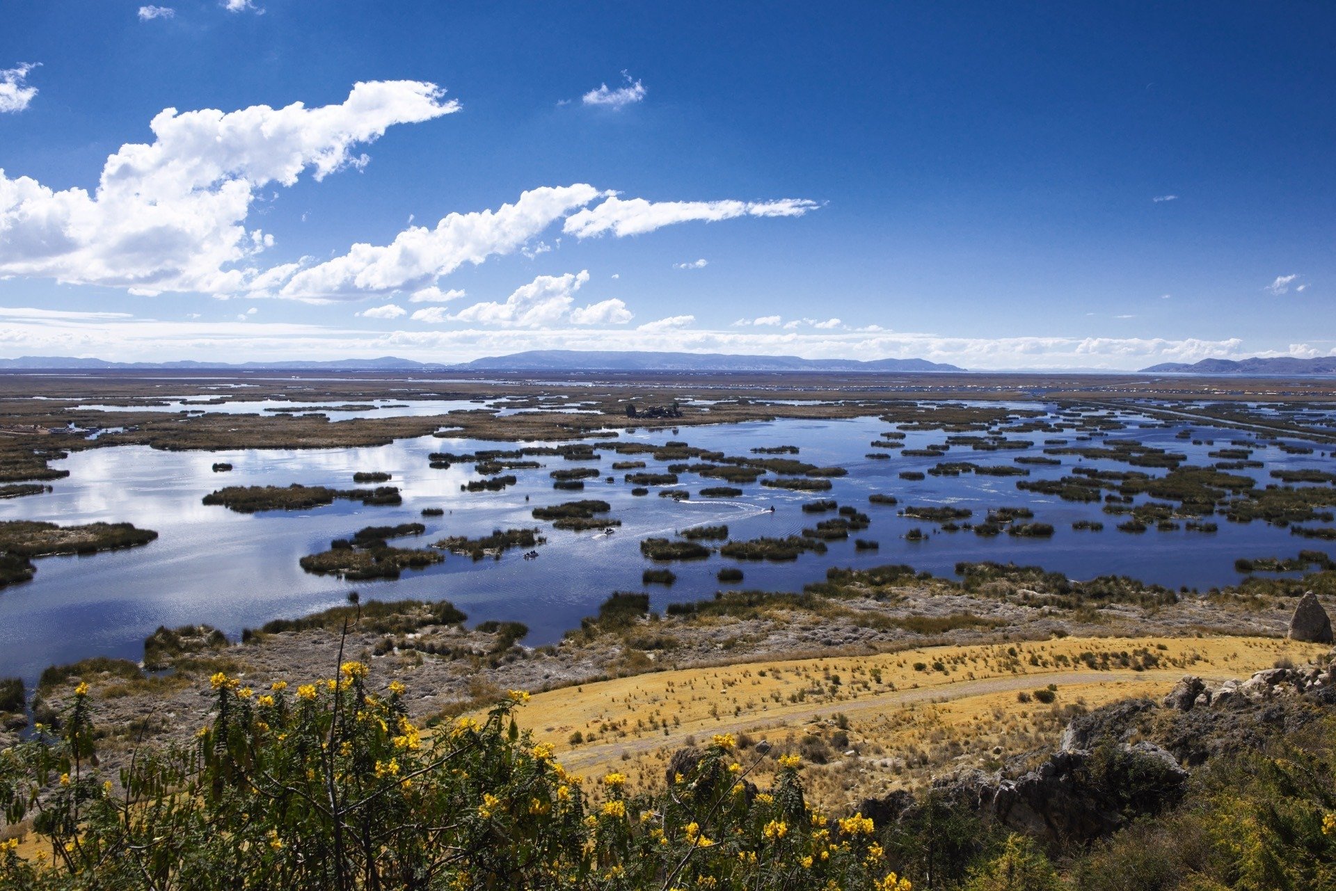 天空の海を、そっと渡る。 【Column-潮気、のようなもの】｜ヤマハ発動