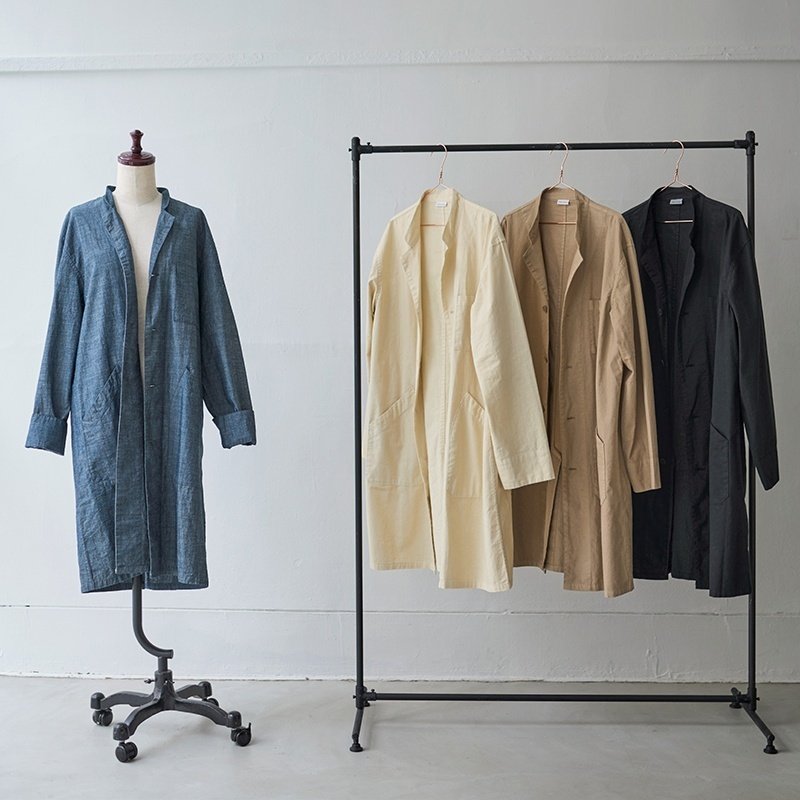 着るものに困ったら】季節の変わり目には「アトリエコート」が大活躍