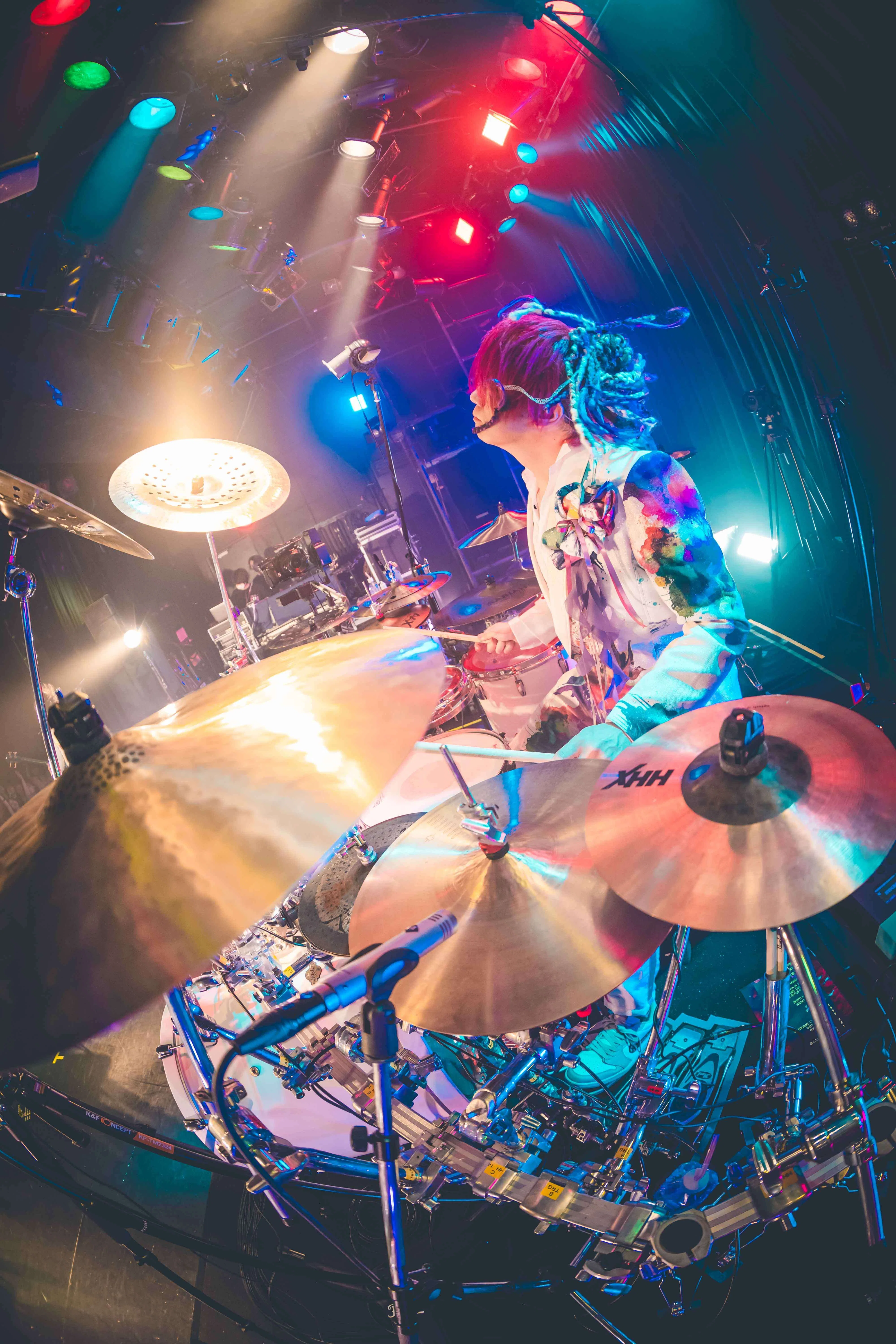 みんなで作るライブレポ企画『NEVER DIVIDED, JUST DIVE -Your Point