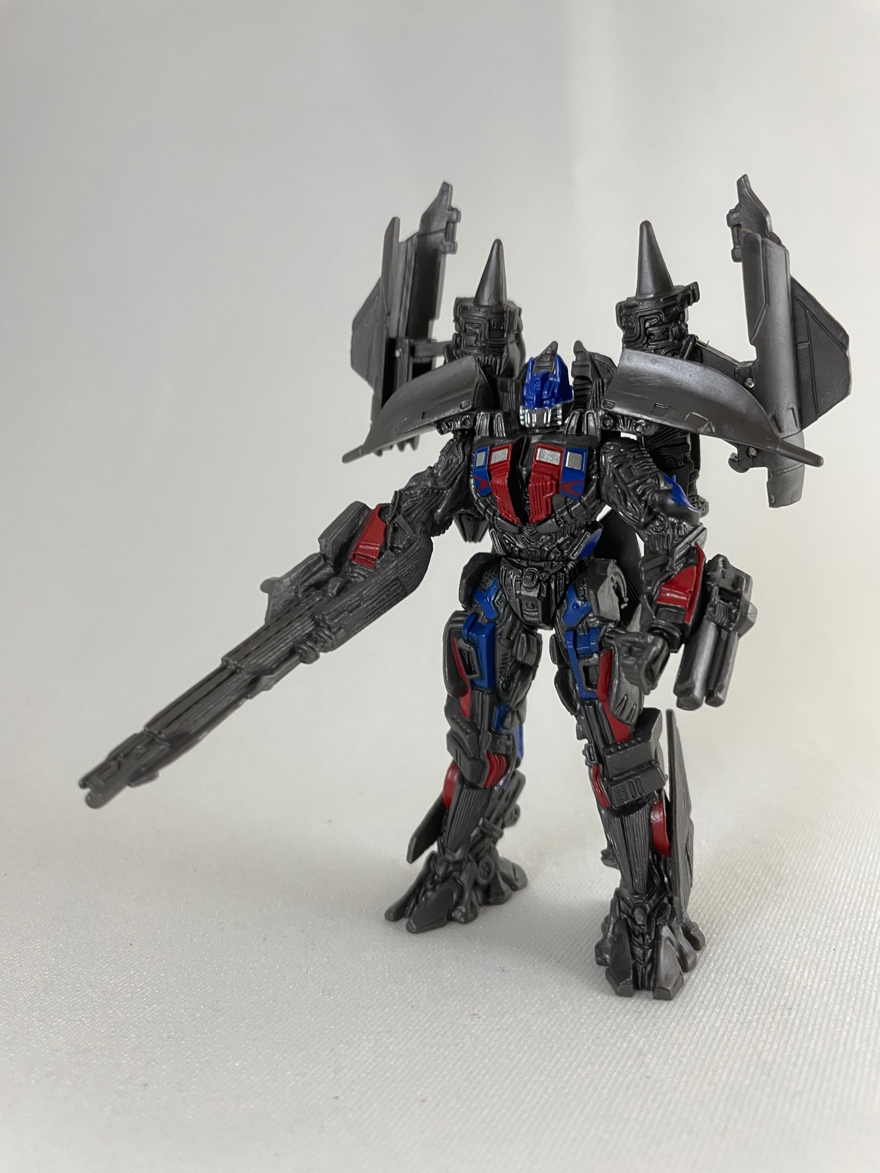 持ち歩きに向かない完成度】キーチェーン オプティマスプライム