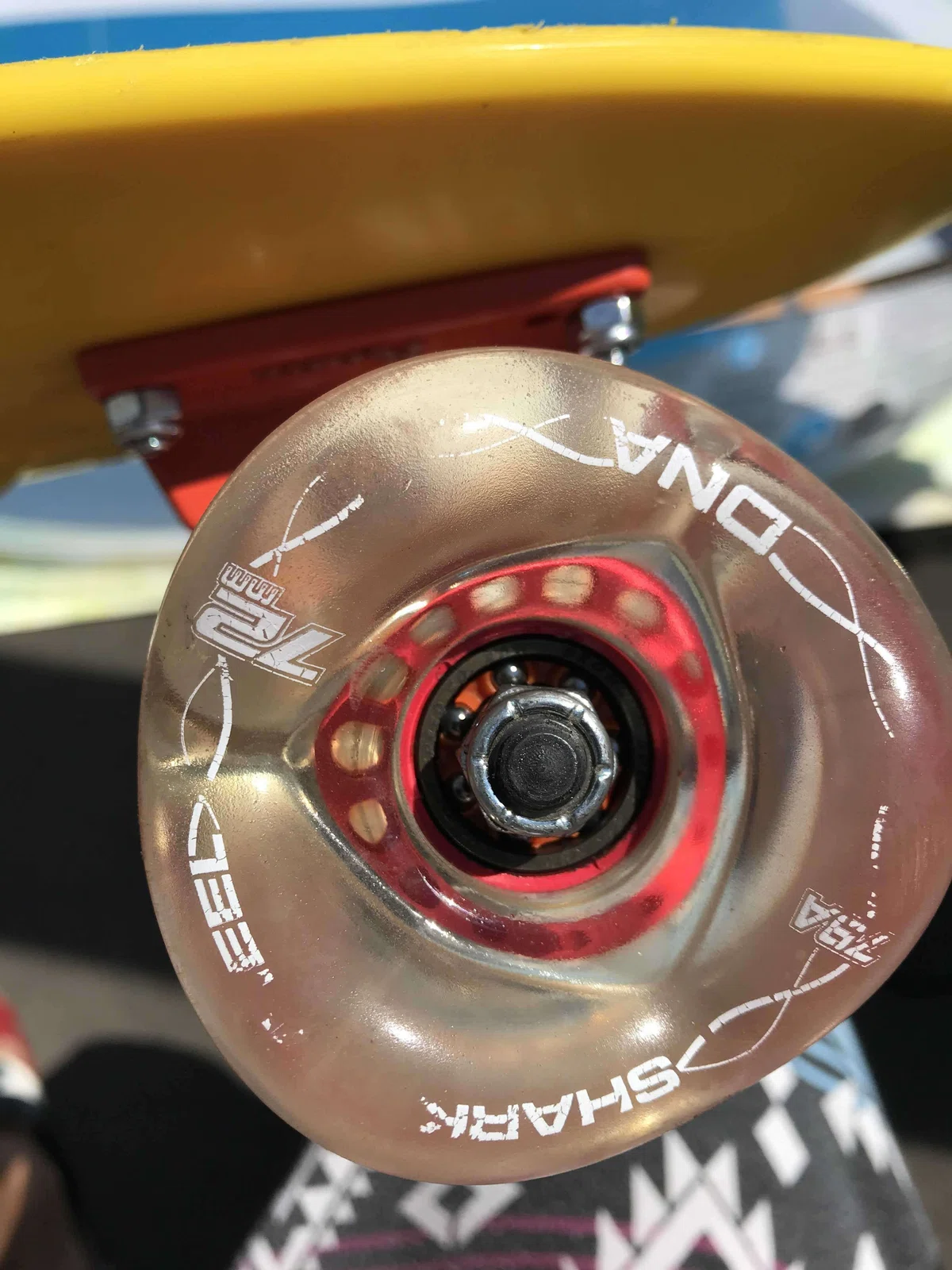 PennyのShark WheelにBRONSON RAWを装着
