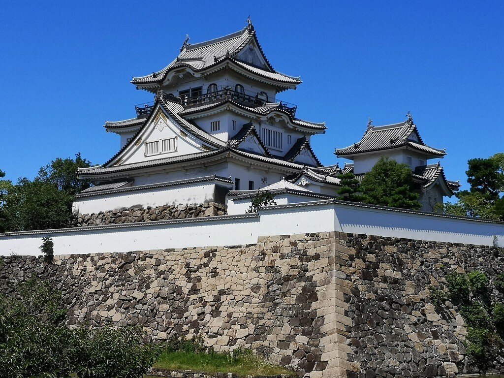 続日本100名城スタンプ】161.岸和田城｜STACK