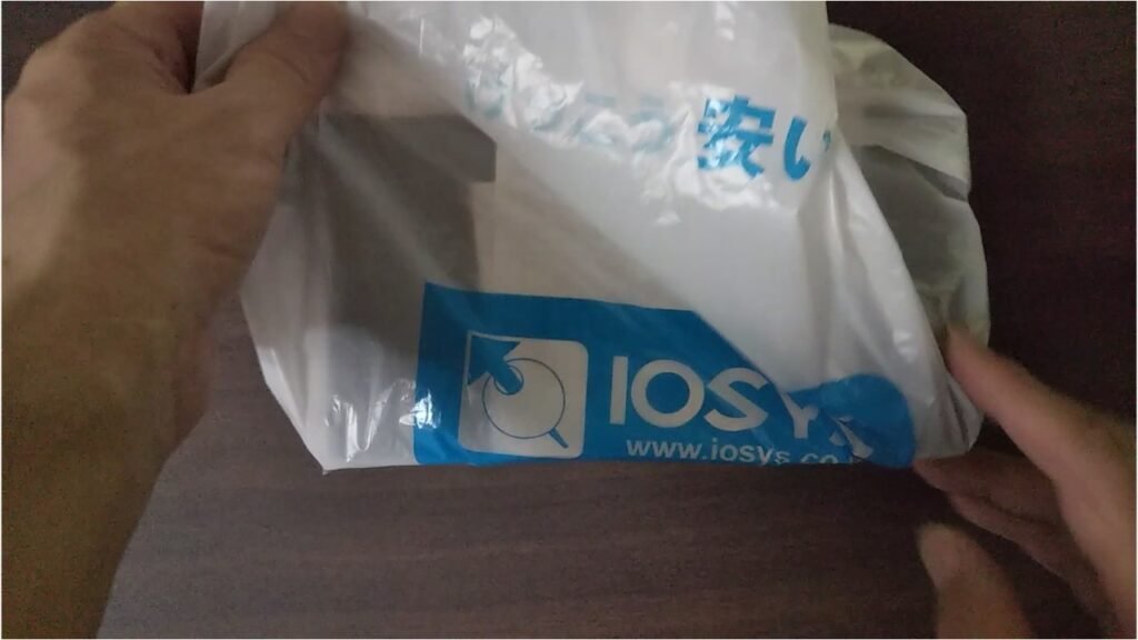 トラブル多発】中古AQUOS R2 (au端末+ドコモ系格安SIM)【実機
