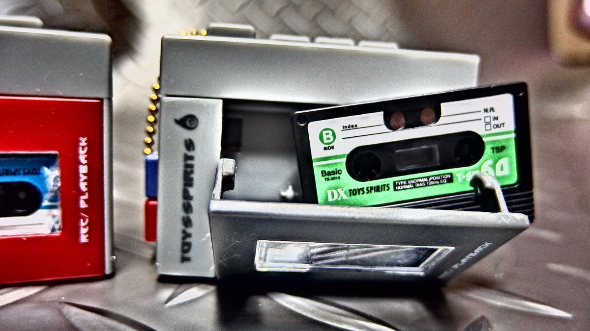 本当に録音再生!レトロminiポータブルプレイヤーマスコット 全5種 本当に録音再生！レトロミニポータブルプレイヤーマスコット☆全5種コンプリート  全部揃ってます!!】本当に録音再生！ レトロminiポータブルプレイヤーマスコット [全5種セット(フルコンプ)],トイズ ... 【フルコンプ全５種】本当に録音再生！レトロminiポータブルプレイヤーマスコット