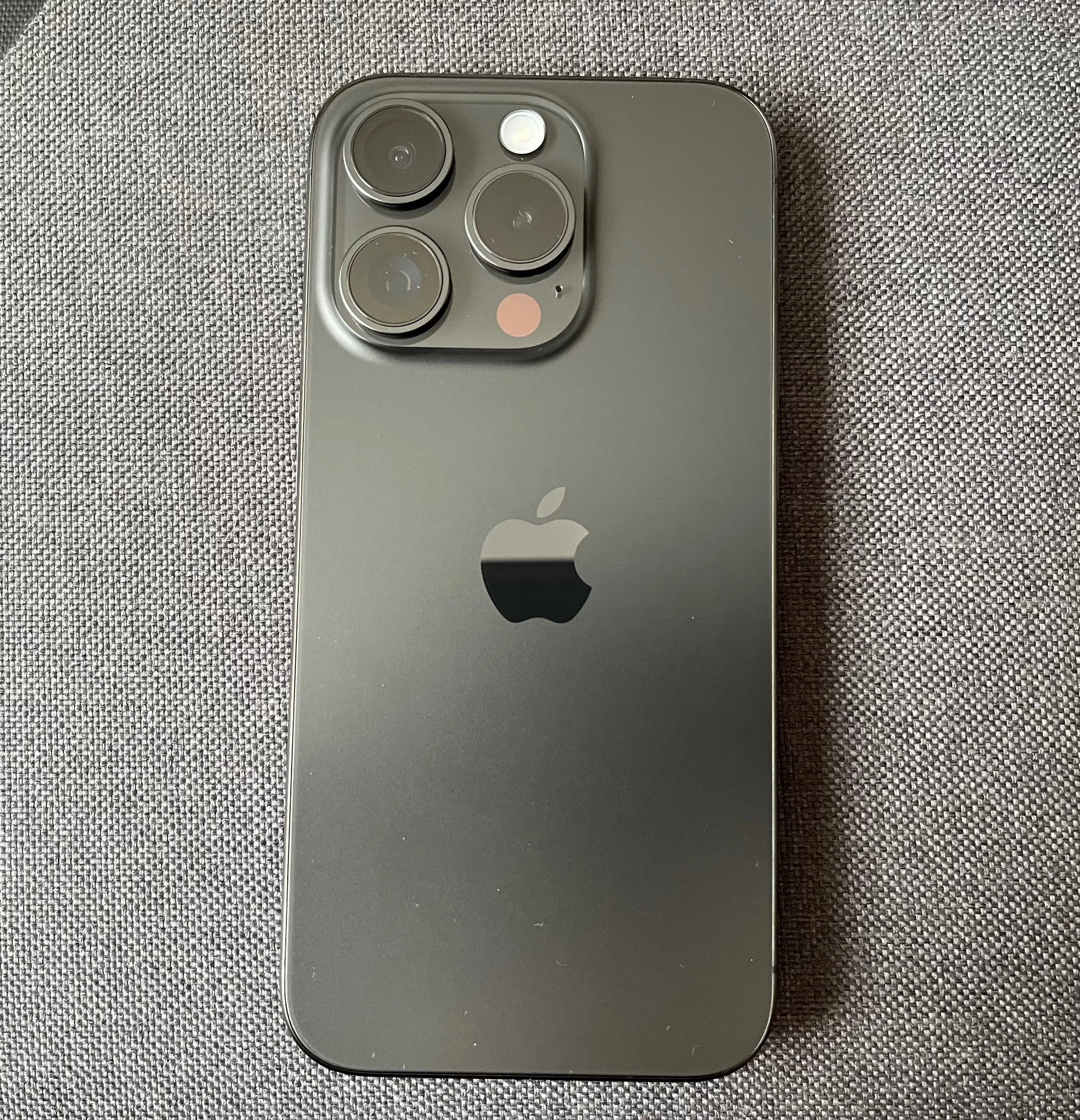 iPhone 15 Proを手にしました｜けこぜろ