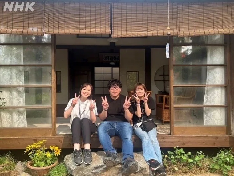 らんまん植物考察チームの3人記念写真