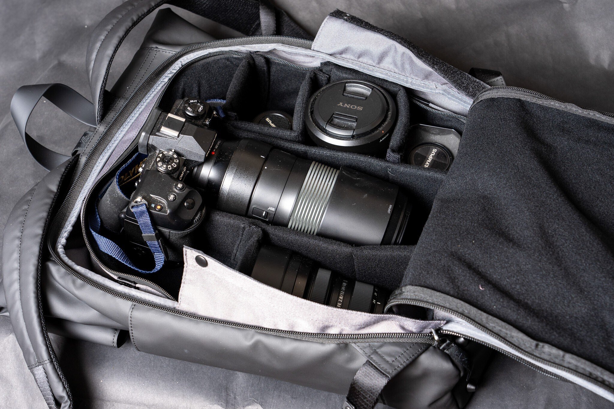 PR】ガストンルーガとニコンがコラボしたカメラバッグ「GL X Nikon