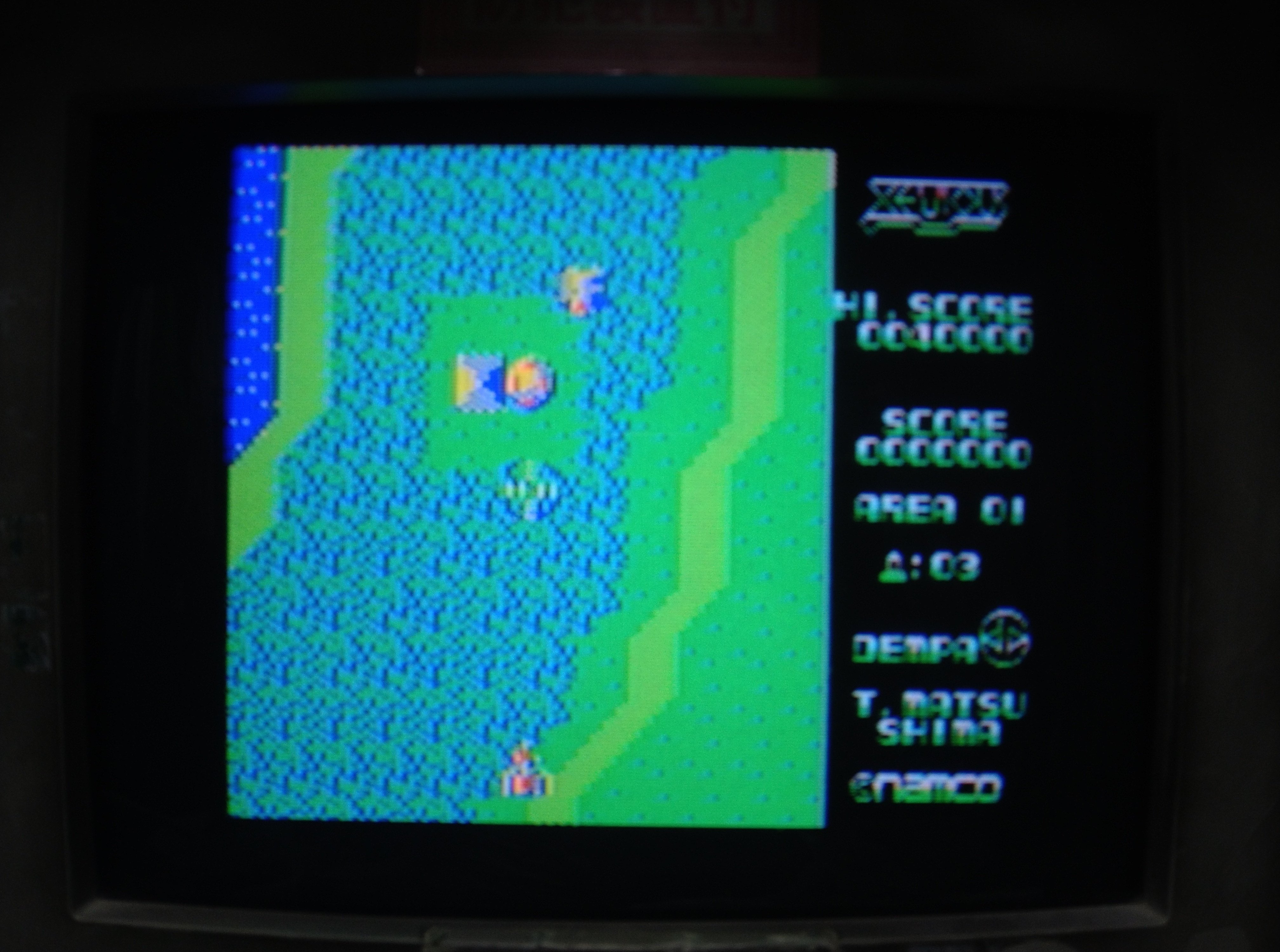 古のパソコン、PC-6601（1983年、NEC）の画面が赤みがかる症状を