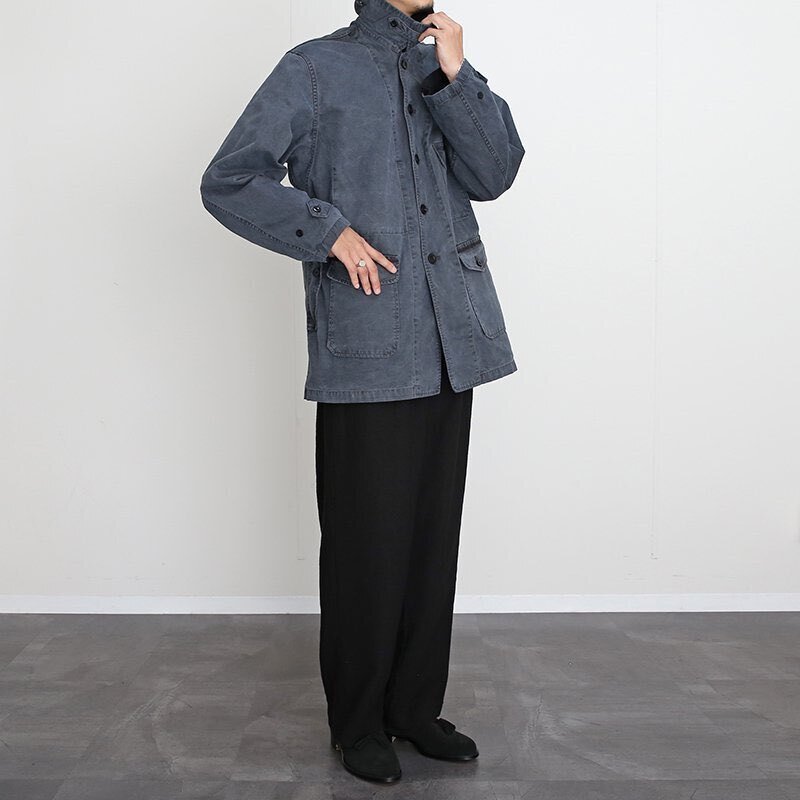 ヴィンテージとモダンの掛け合わせは【OUTIL】ならでは。MANTEAU