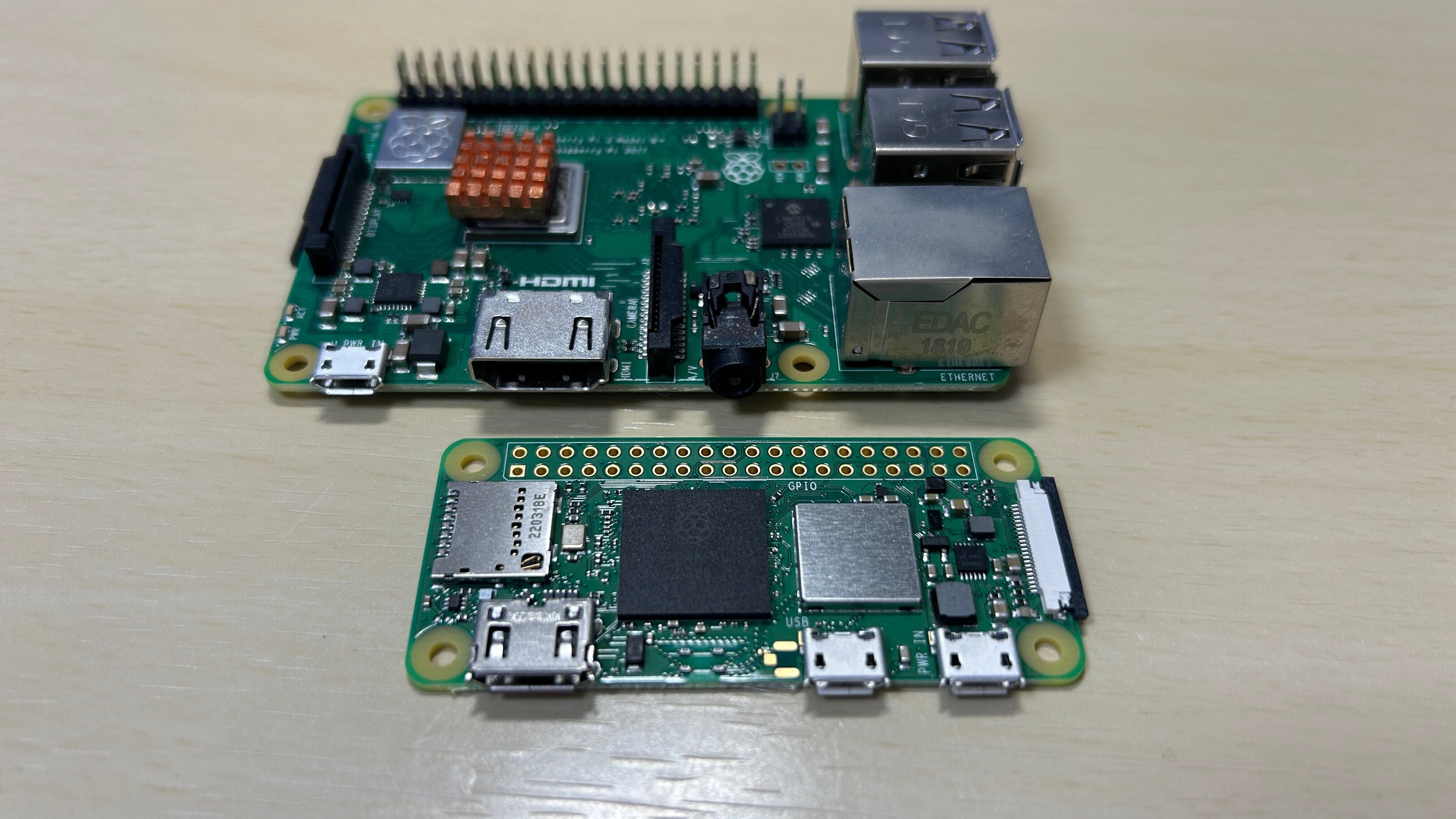 Raspberry Pi Zero 2 W やっと買える値段になったので購入しま Raspberry Pi Zero 2 W やっと買える値段になったので購入しま