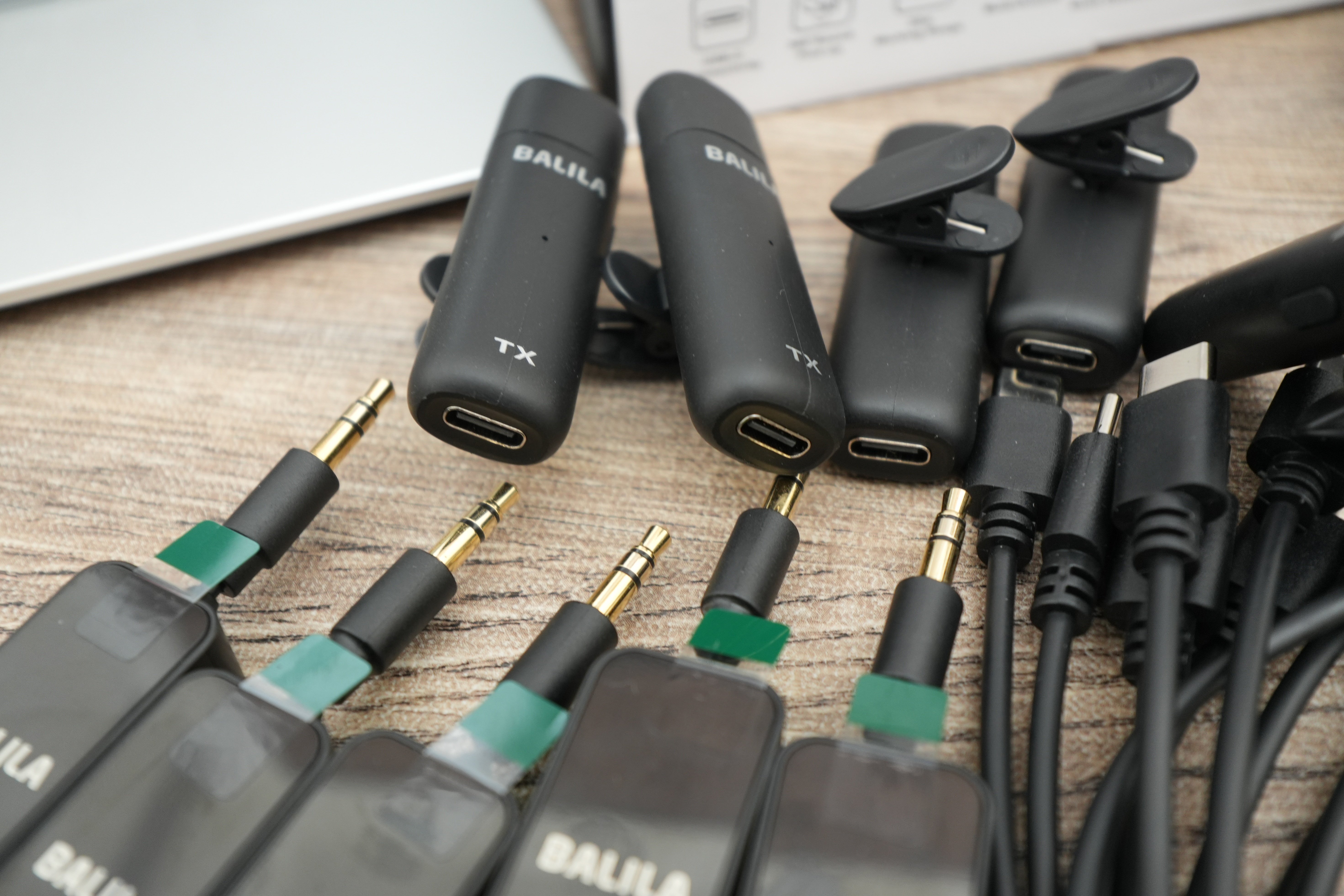レビュー品】5個もマイクがつながるBALILA CM-100 スピーカーフォン