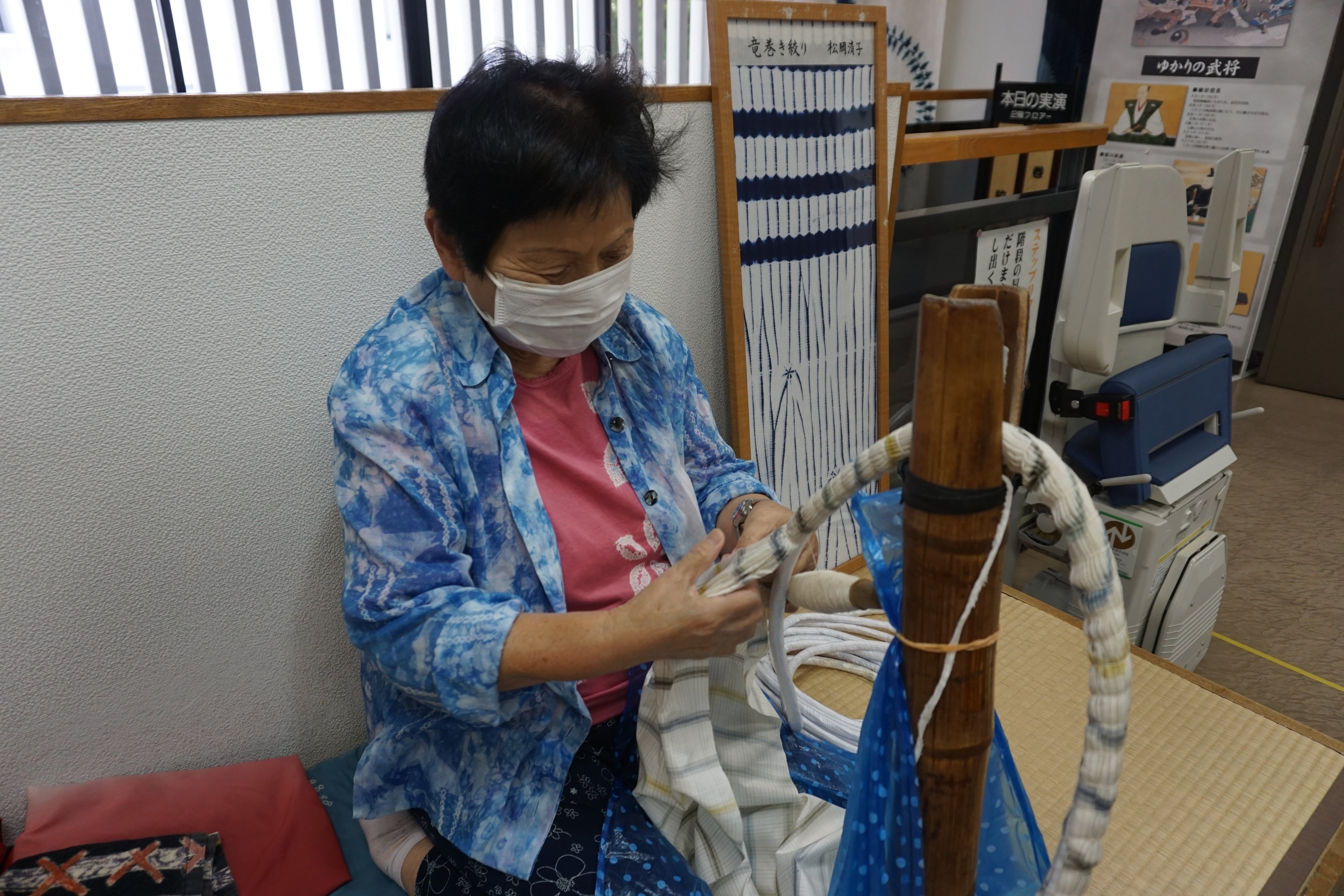 伊勢木綿 有松鳴海絞り 文（ぶん） 四角衣（しかくい） 二つ身