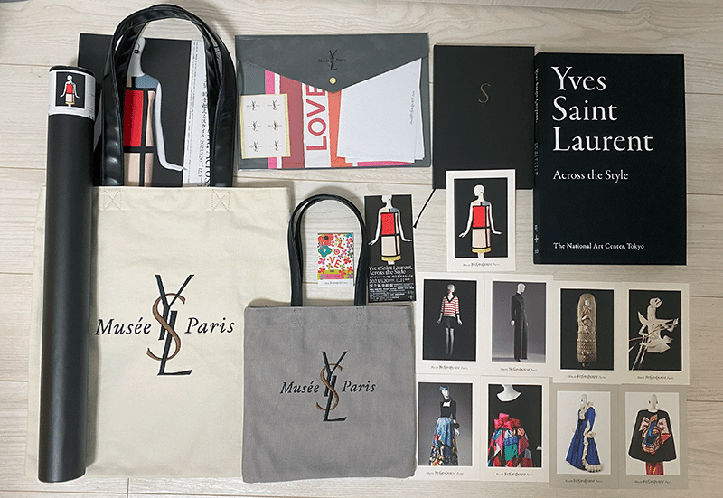 日本未入荷　イブサンローラン 美術館　パリ トートバッグYSL PARIS イブサンローラン美術館 トートバッグ (Musee Yves Saint