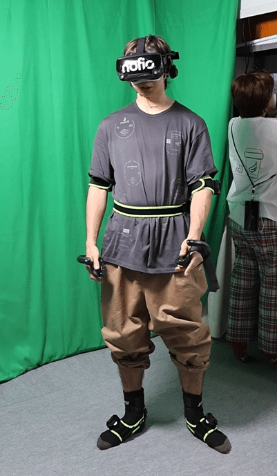VRChatで好評! EoZのVRトラッカー用ストラップで快適なVRライフ VRChatで好評! EoZのVRトラッカー用ストラップで快適なVRライフ