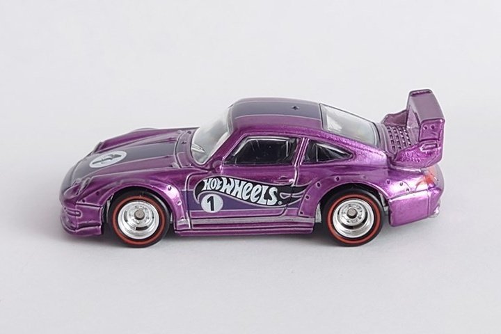 レビュー：ホットウィール ポルシェ993 GT2（2023年コレクター
