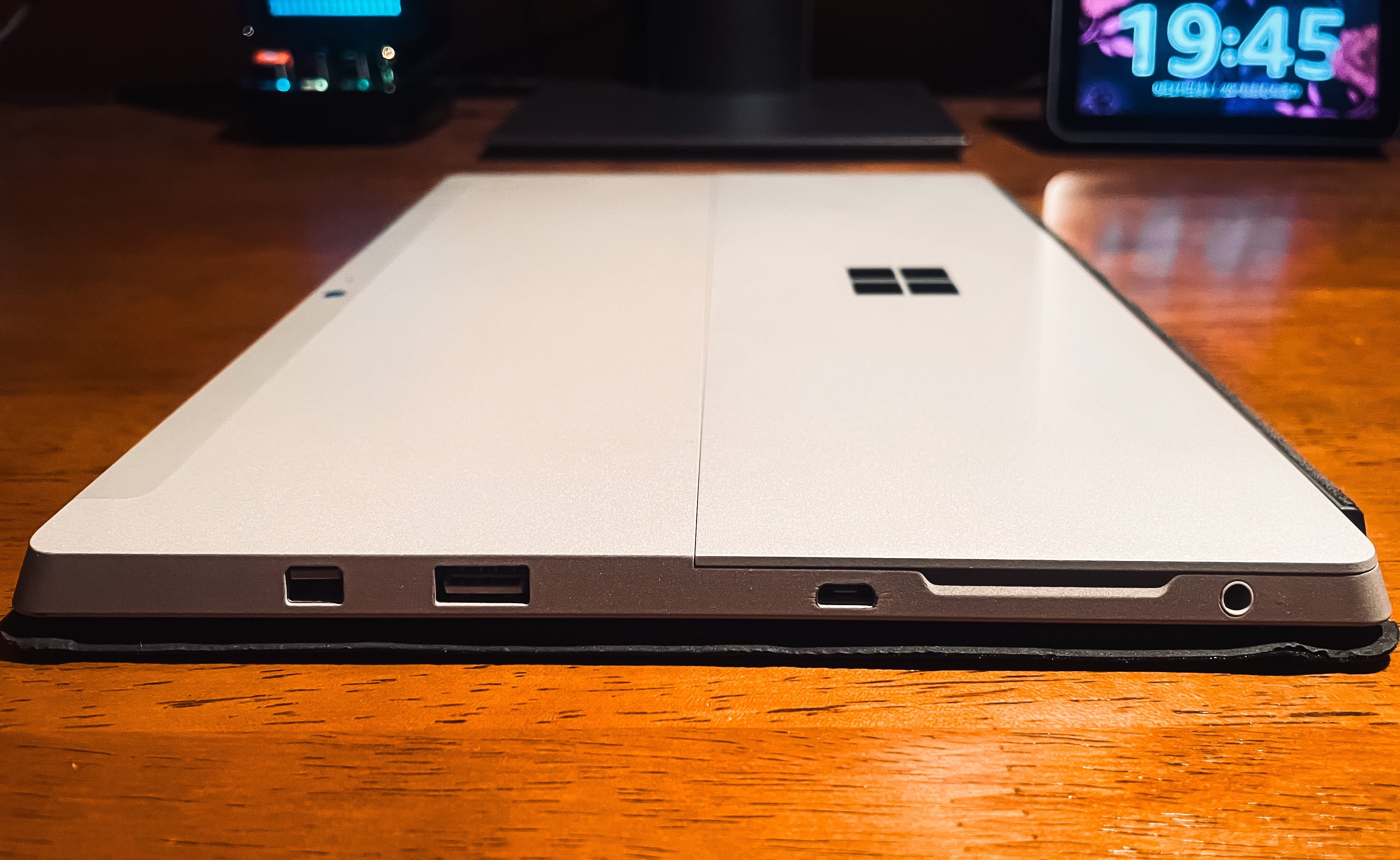 surface 3】 中古価格22,000円で純正キーボード付きは”PCが苦手 surface 3】 中古価格22,000円で純正キーボード付きは”PCが苦手
