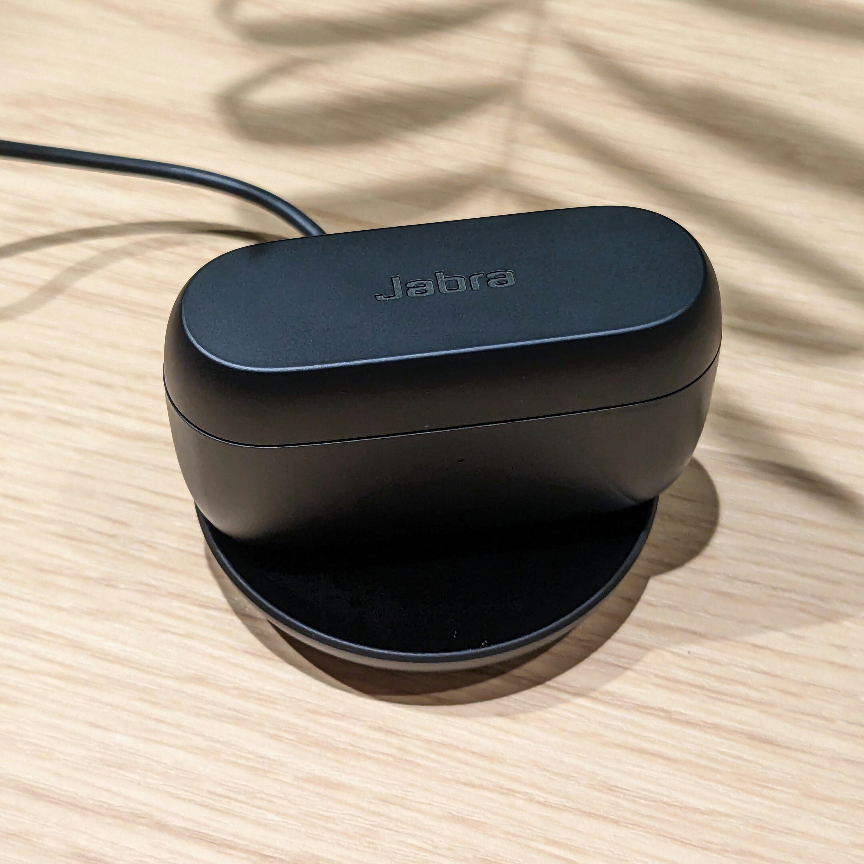 安定感抜群のワイヤレスイヤホンで会議環境向上 | Jabra 安定感抜群のワイヤレスイヤホンで会議環境向上 | Jabra