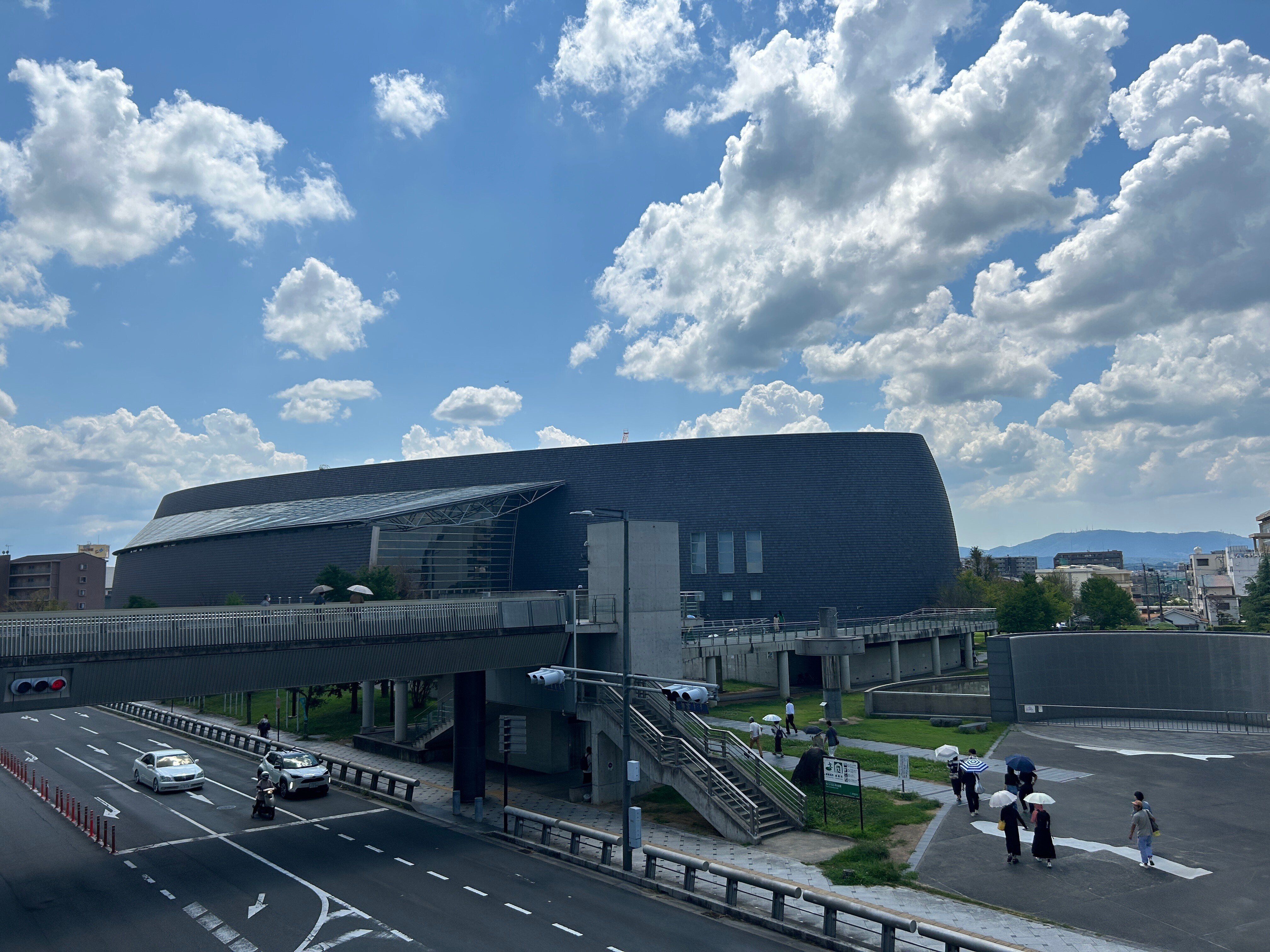 調査報告 広隆寺上宮王院 聖徳太子像　伊東史朗　京都大学学術出版会 太子信仰 調査報告 広隆寺上宮王院 聖徳太子像 伊東史朗 京都大学学術出版