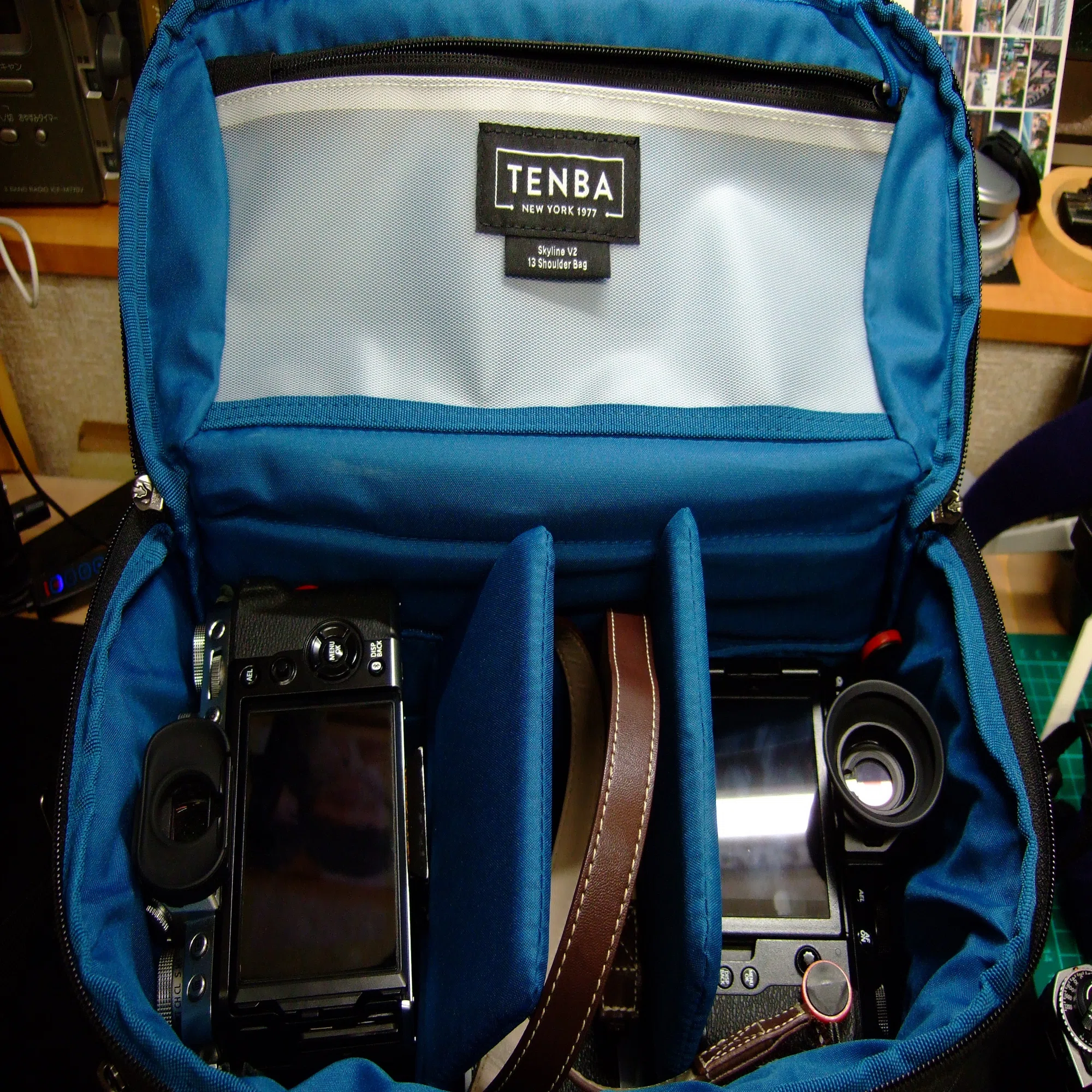 カメラバッグ沼 TENBA Skyline V2 13ショルダー｜(´・ω・｀)