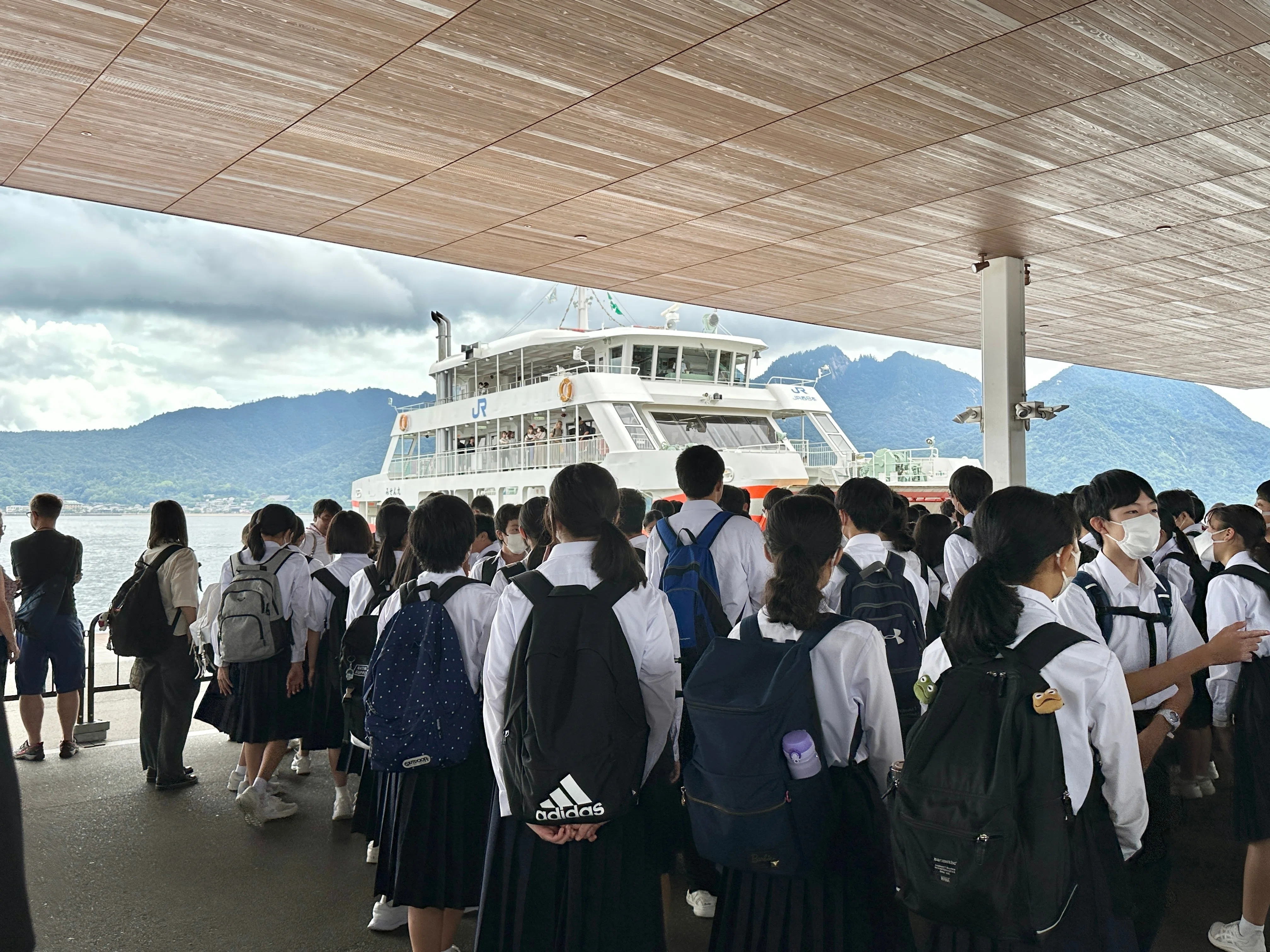 象牙＆イラスト in 宮島｜Someya_yumiko