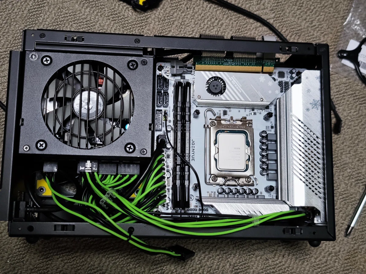 今更ながらA4-SFXで小型ゲーミングPCを組んでみた。｜chi_3141