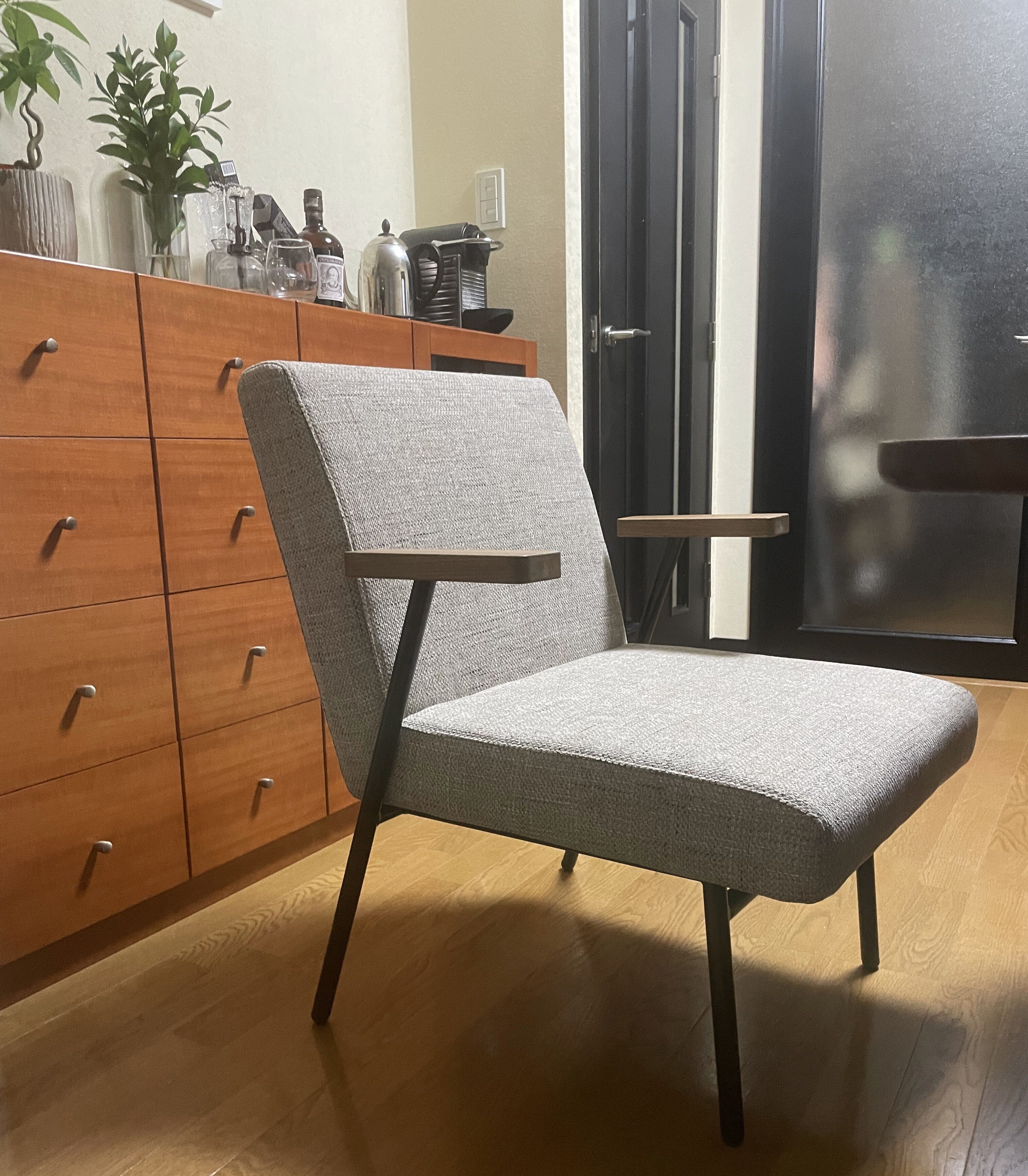 新しいラウンジチェア｜月15万円の自炊日記#140｜さばかんな