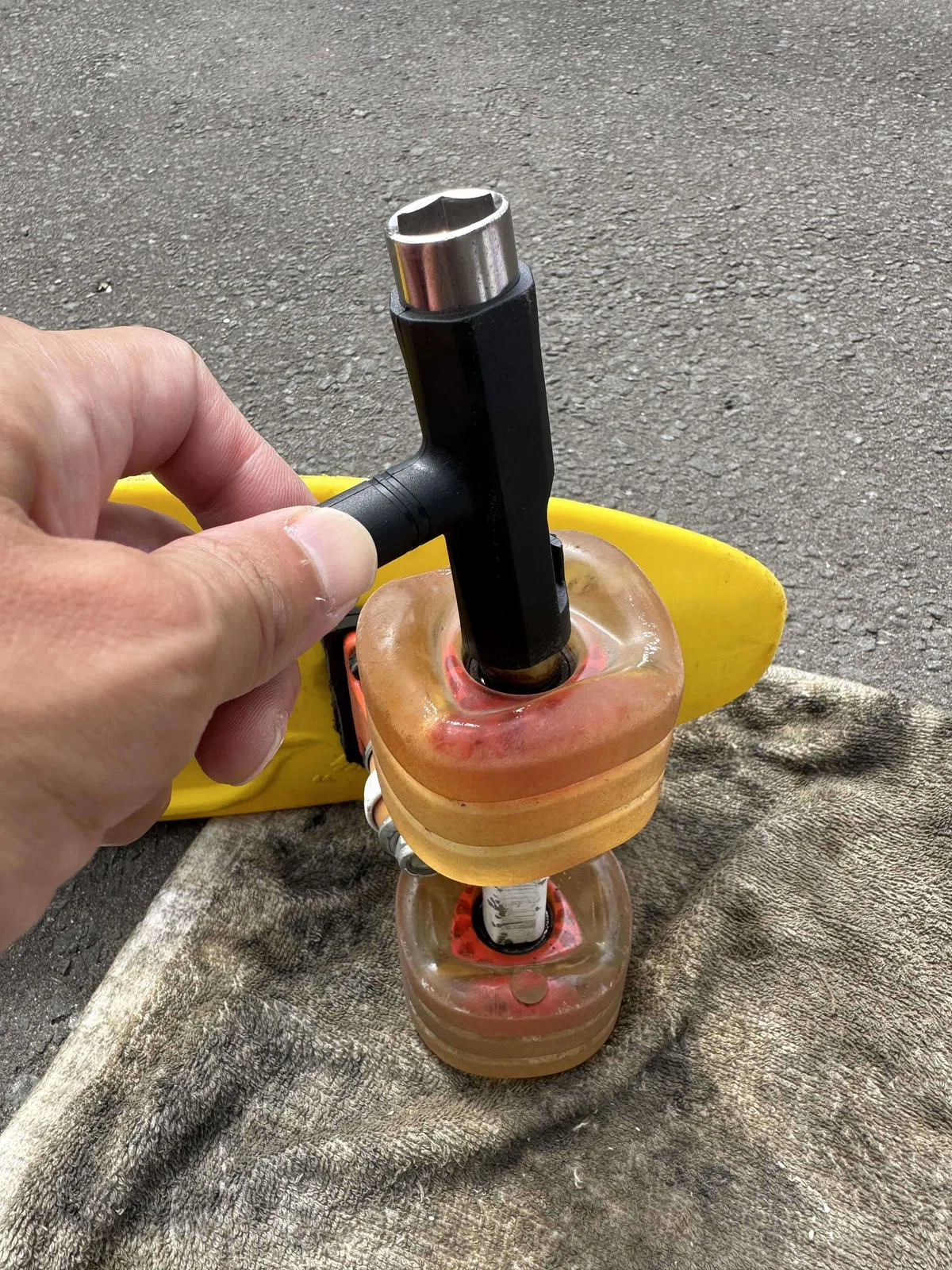 T型レンチ　SHARK WHEEL　シャークウィール　ベアリング　クリーニング　Penny　ペニー　スケボー　Bronson RAW