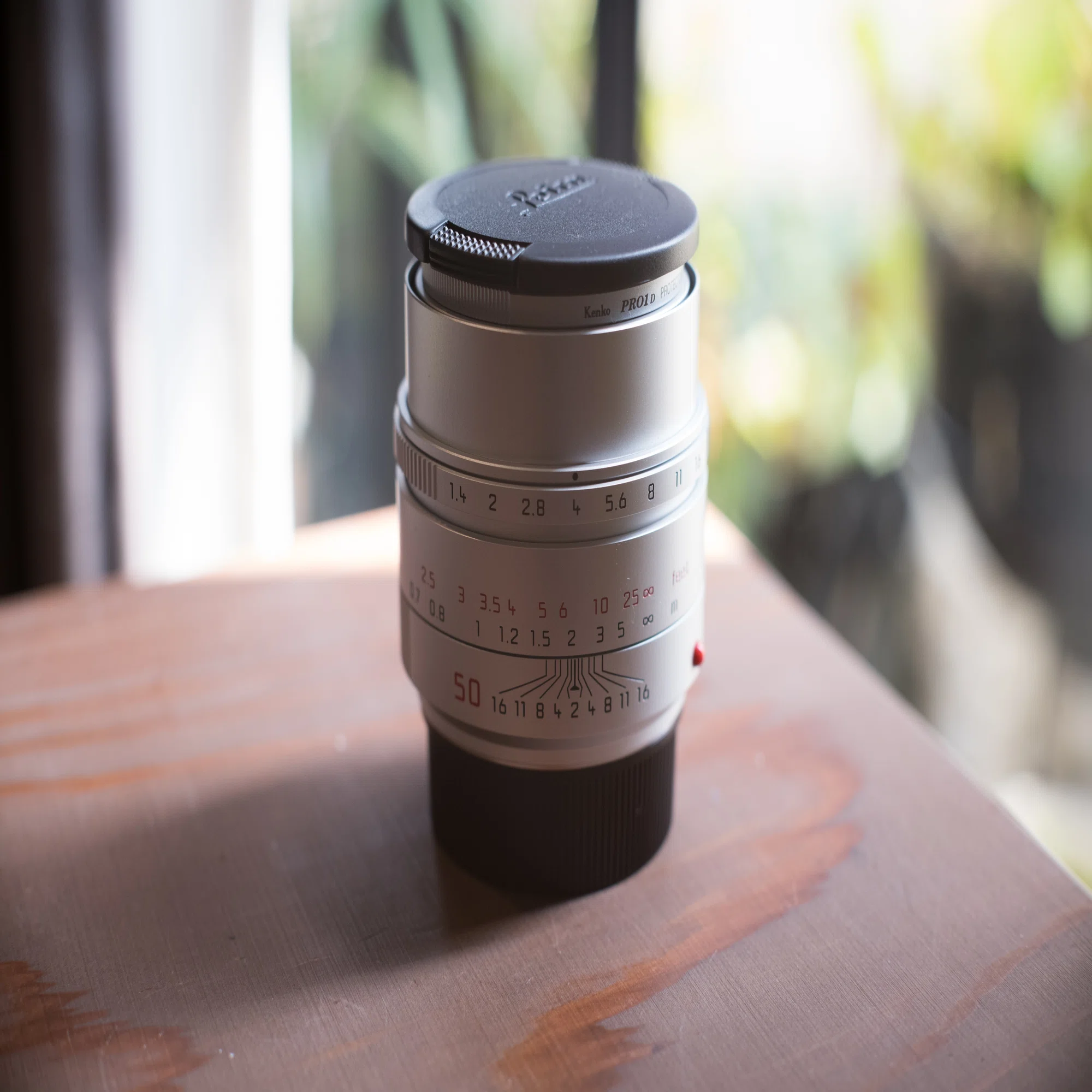 Leicaのレンズキャップがダサいのでなんとかしてみた｜志田糸