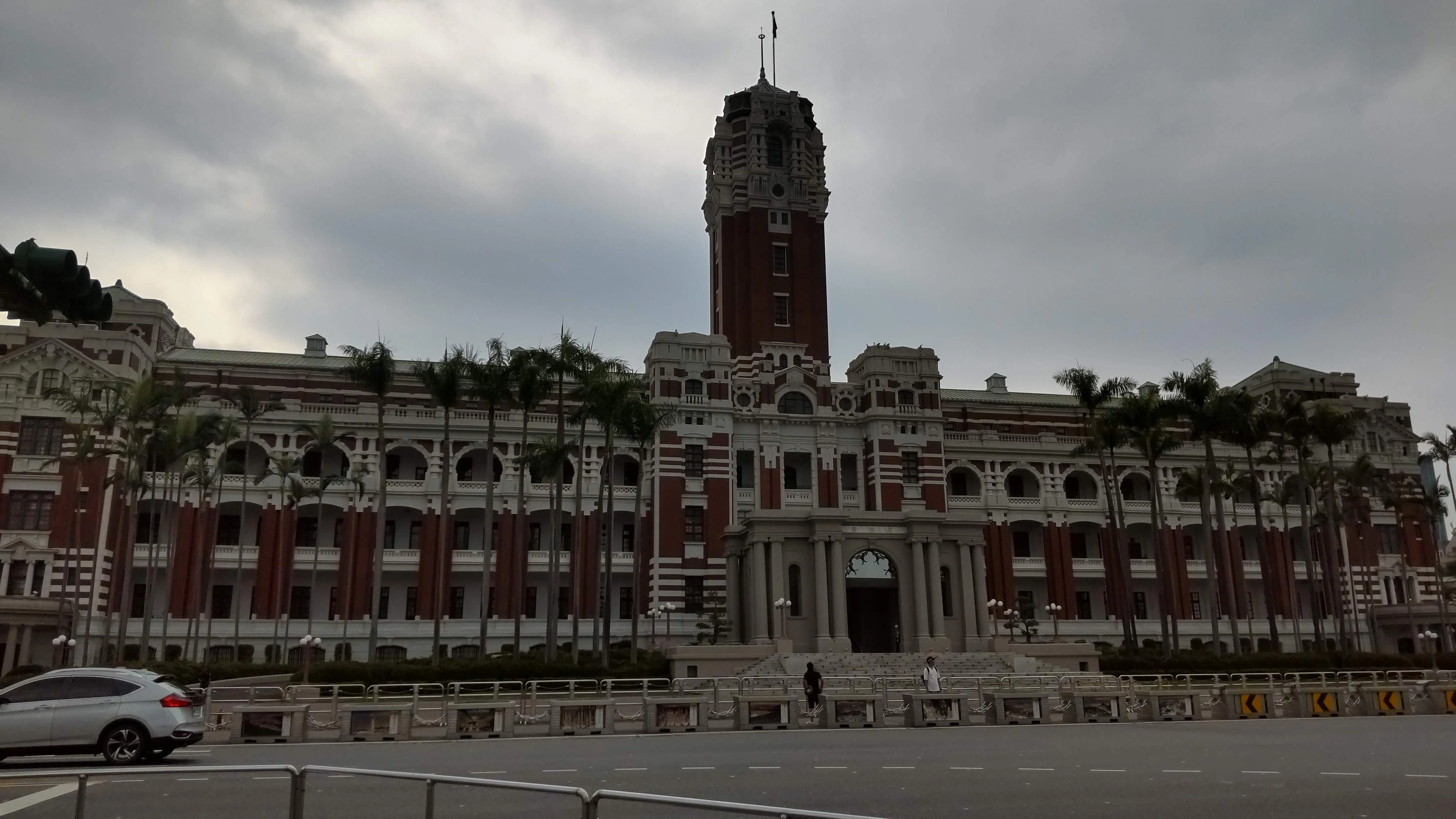 □ドボクスキー 台湾を行く□③学会の式典に参加｜TakashiKATO