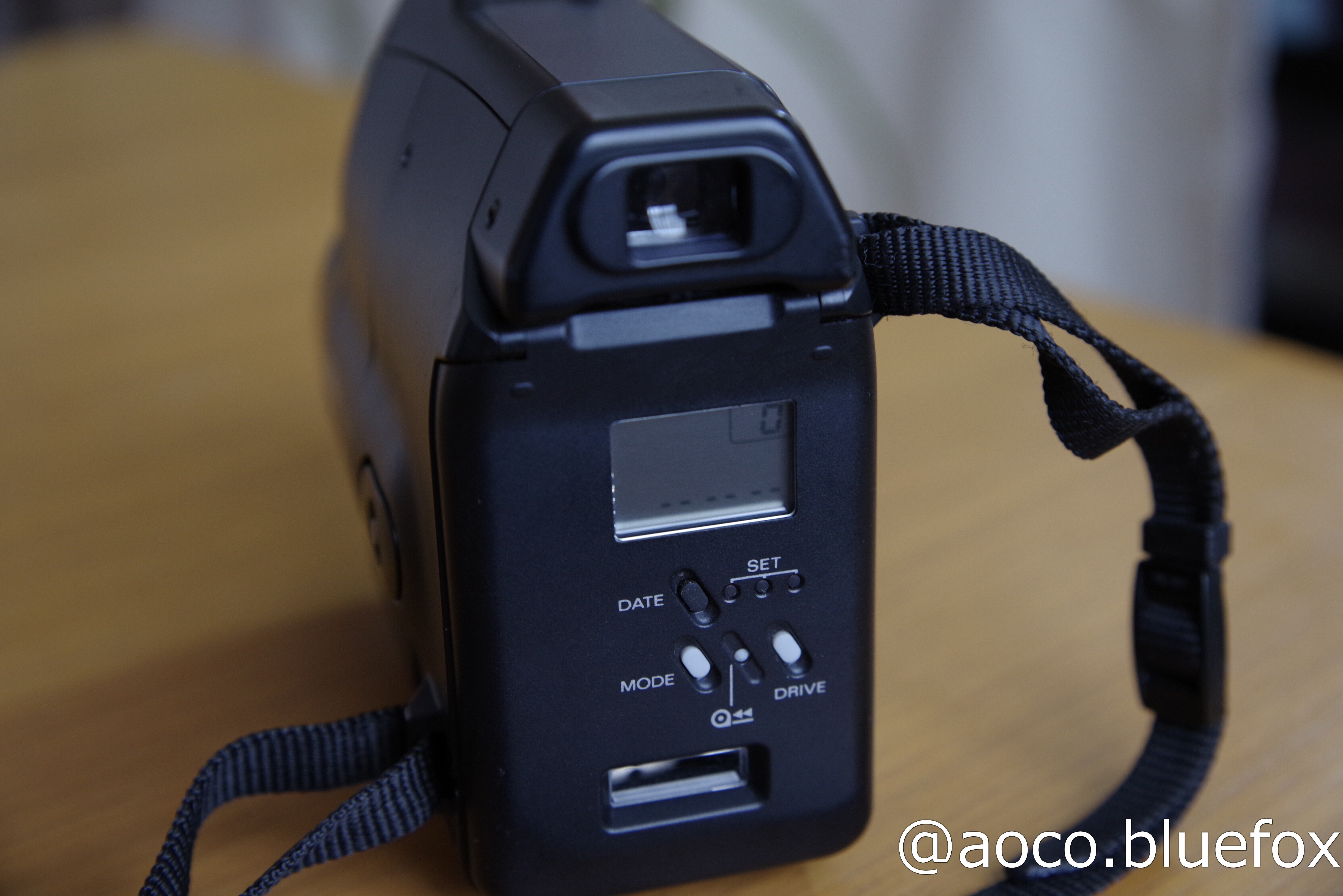 フィルムカメラに思いを馳せて その7:SAMURAI x4.0 ｜青狐