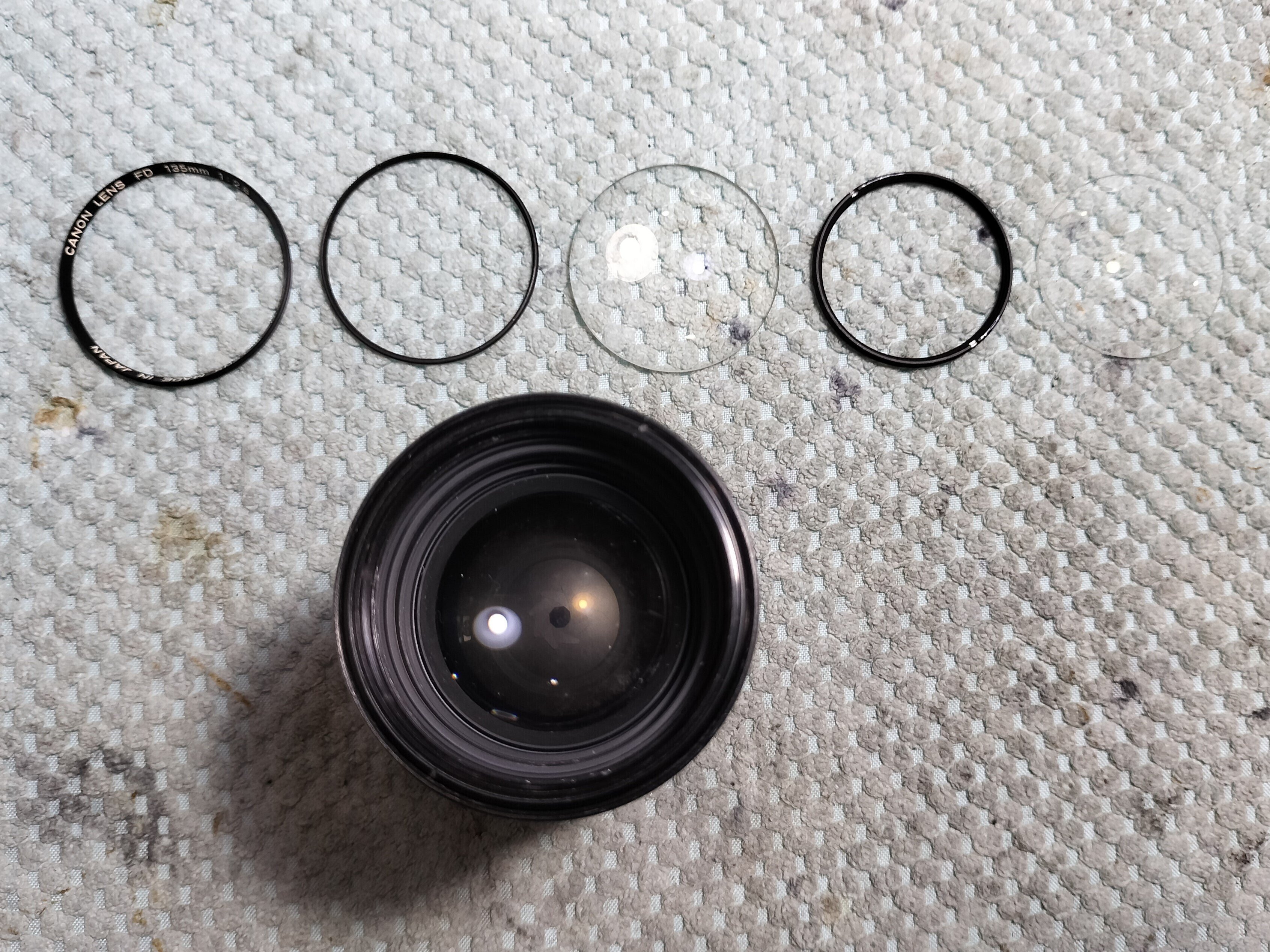Canon New FD 135mm F/2.8|フィルムカメラ修理のアクアカメラ Canon New FD 135mm F/2.8|フィルムカメラ修理のアクアカメラ