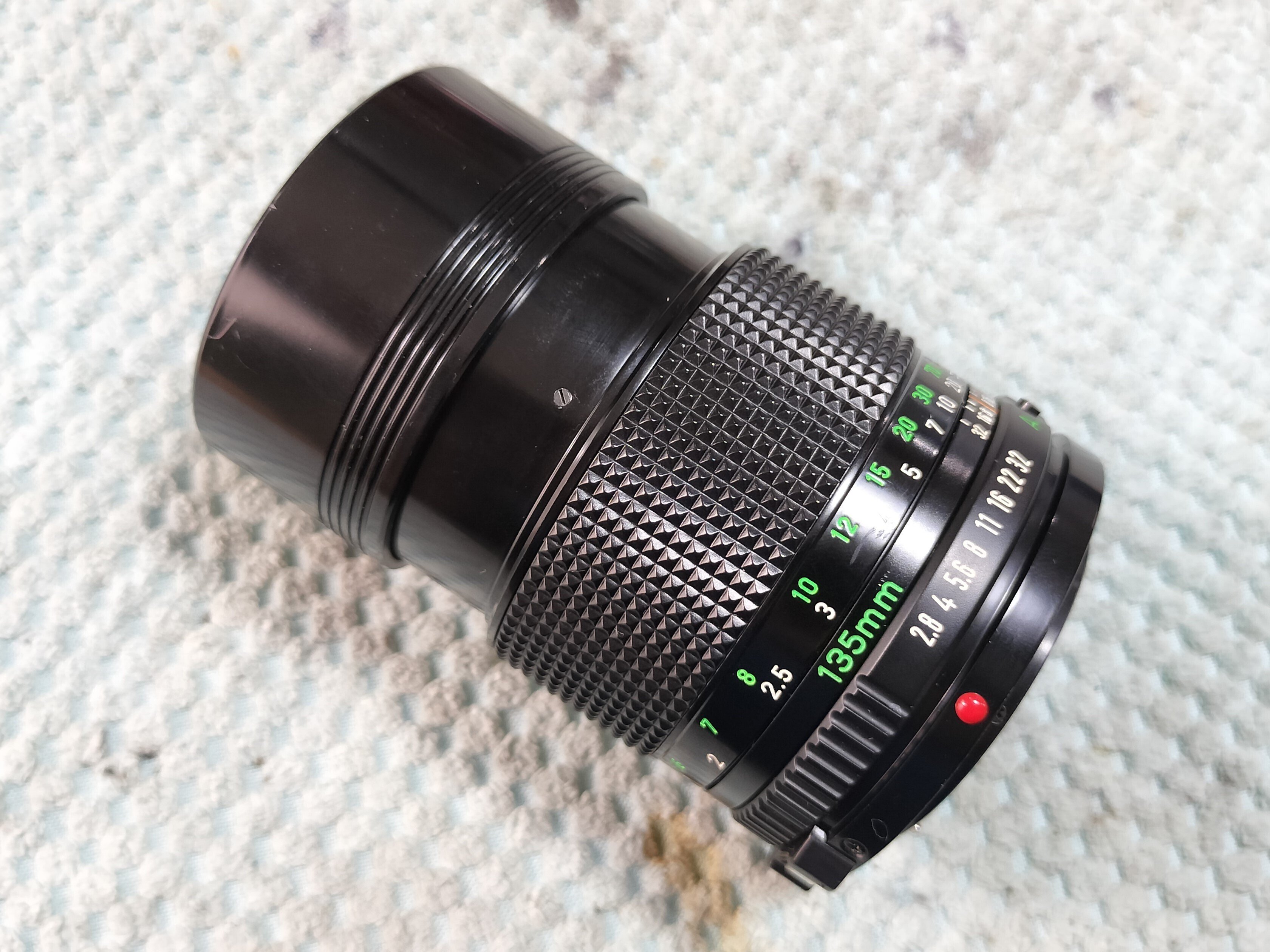 Canon New FD 135mm F/2.8|フィルムカメラ修理のアクアカメラ Canon New FD 135mm F/2.8|フィルムカメラ修理のアクアカメラ