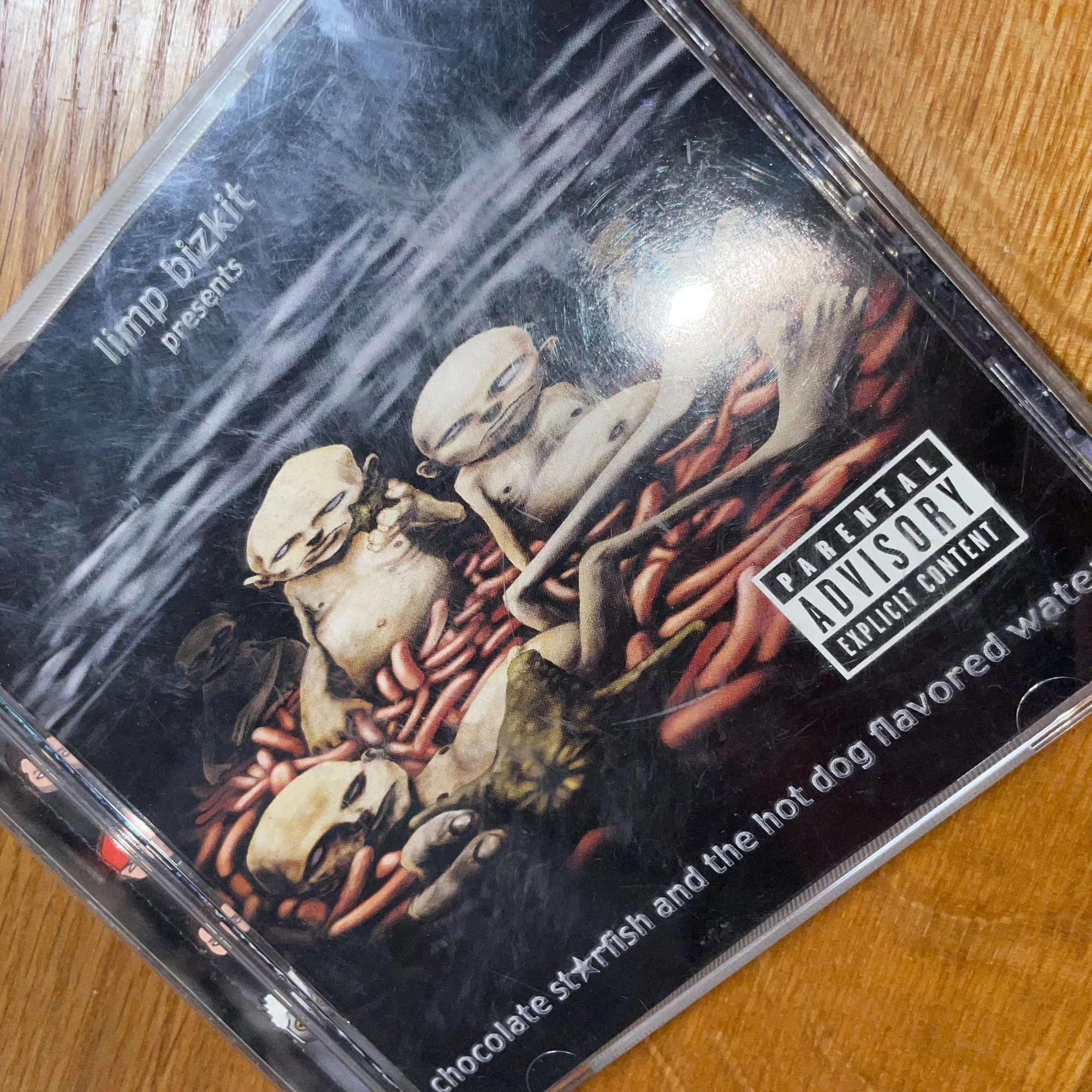 Limp Bizkit の『Chocolate Starfish and the Hot Dog Flavored Water 