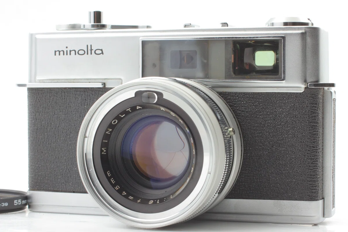 ミノルタ Hi-Matic 7sの分解｜フィルムカメラ修理のアクアカメラ