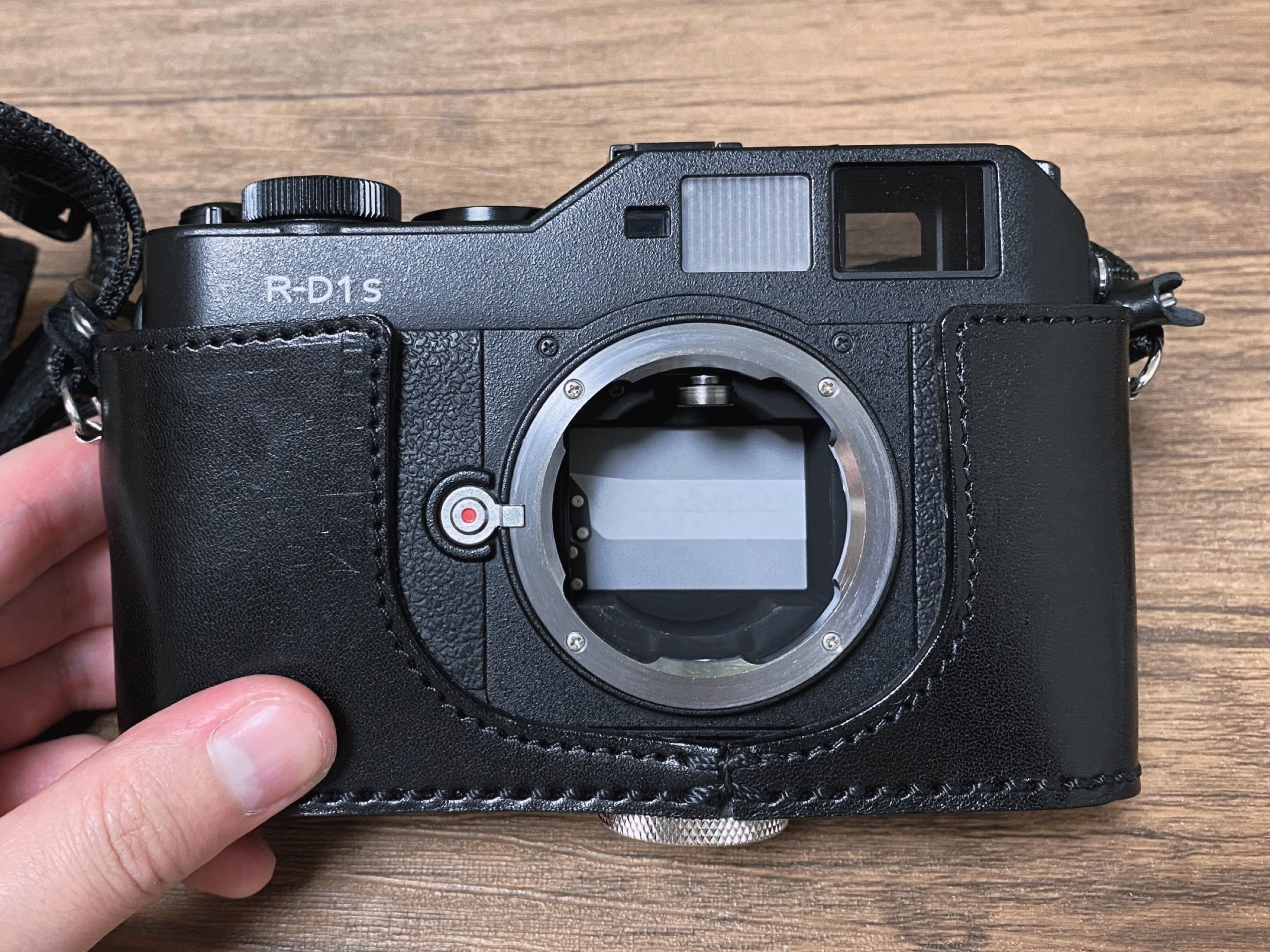 懐古主義に留まらない挑戦的な寫眞機 『EPSON R-D1s』|masato 懐古主義に留まらない挑戦的な寫眞機 『EPSON R-D1s』|masato