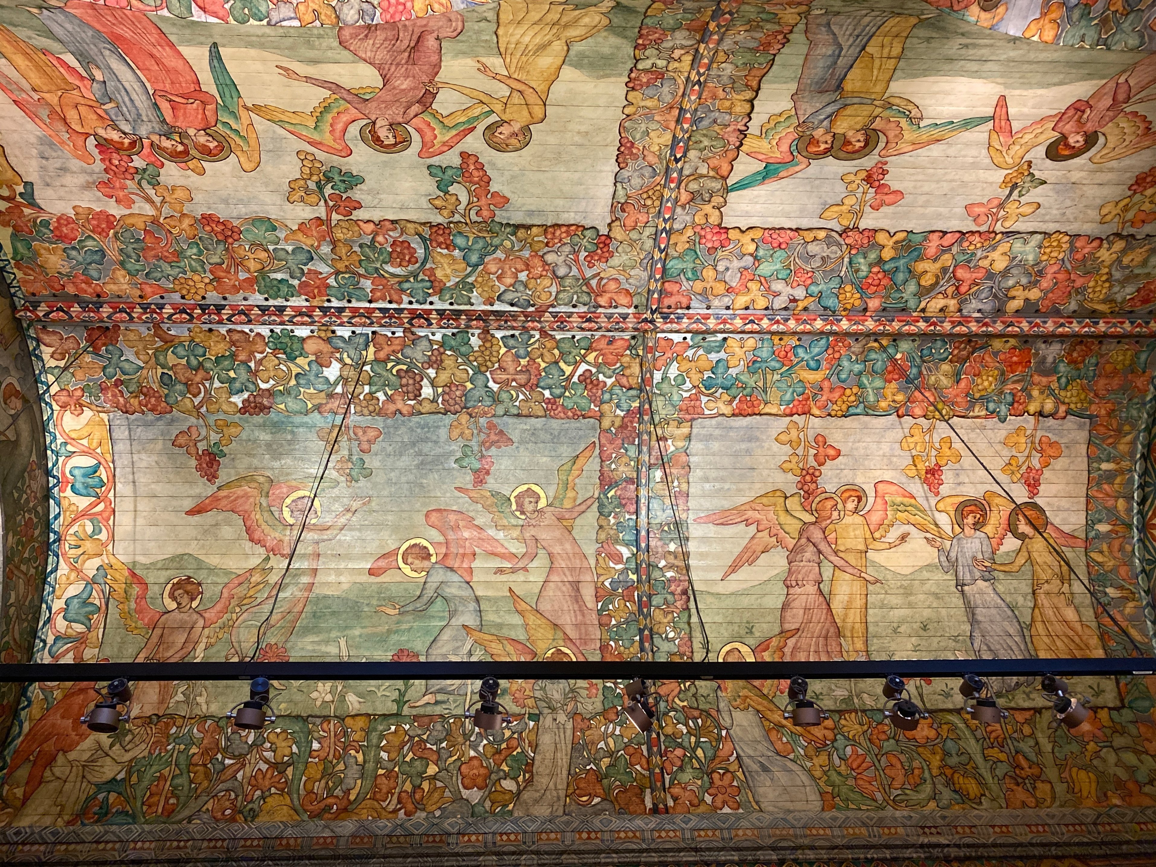 Open day 旧カトリック教会の壁画を見に行ってきた｜山林