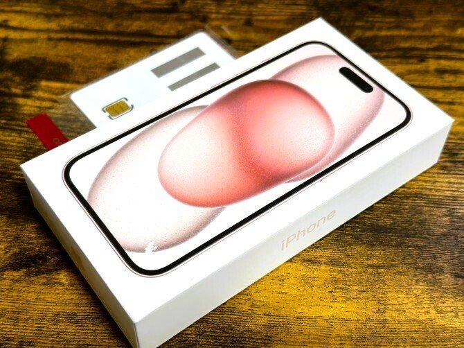 よろず様】iPhone15 128GB ピンク 箱あり
