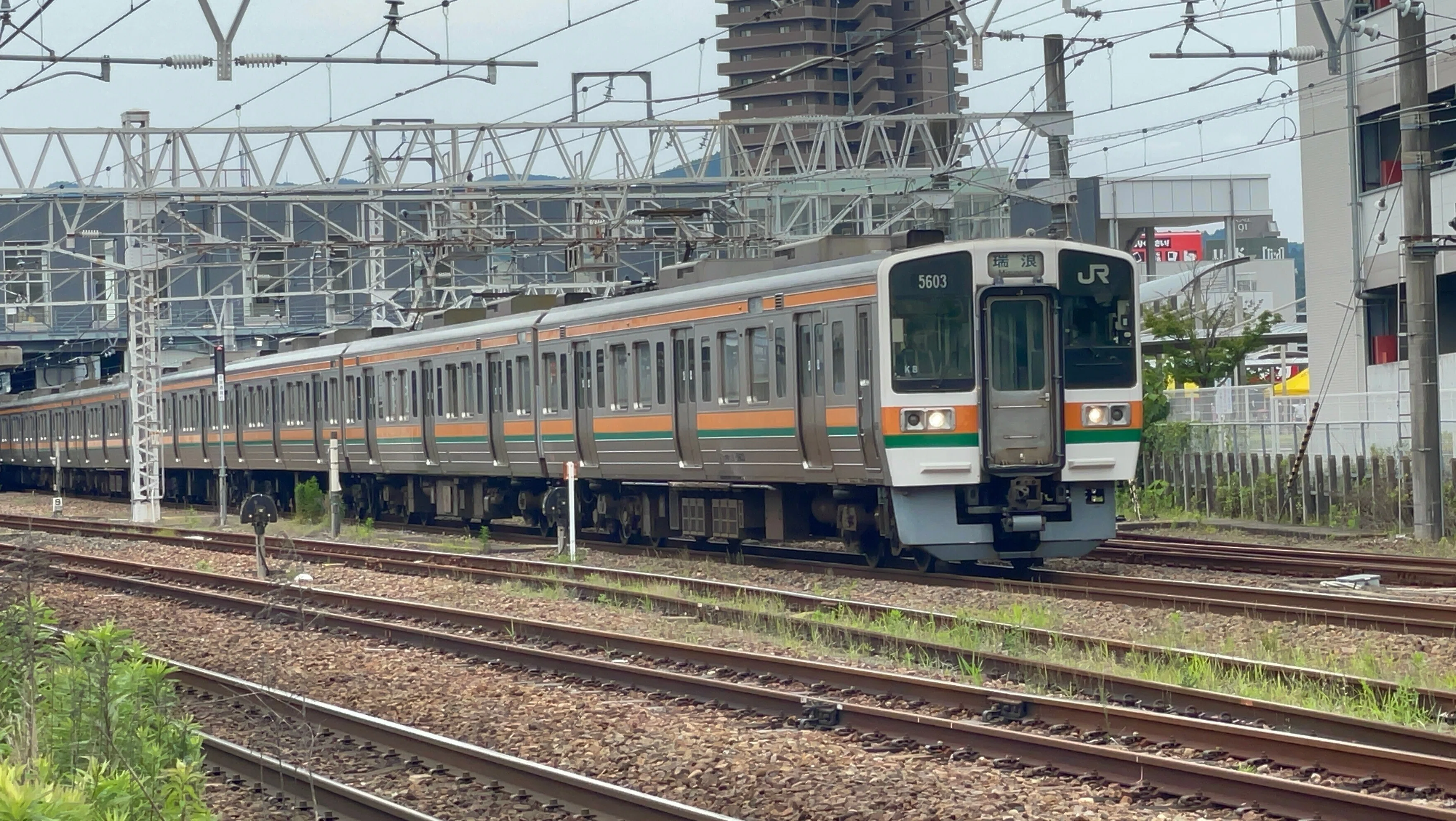 鉄道趣味】211系電車を見送った｜「からんだ」の中の人