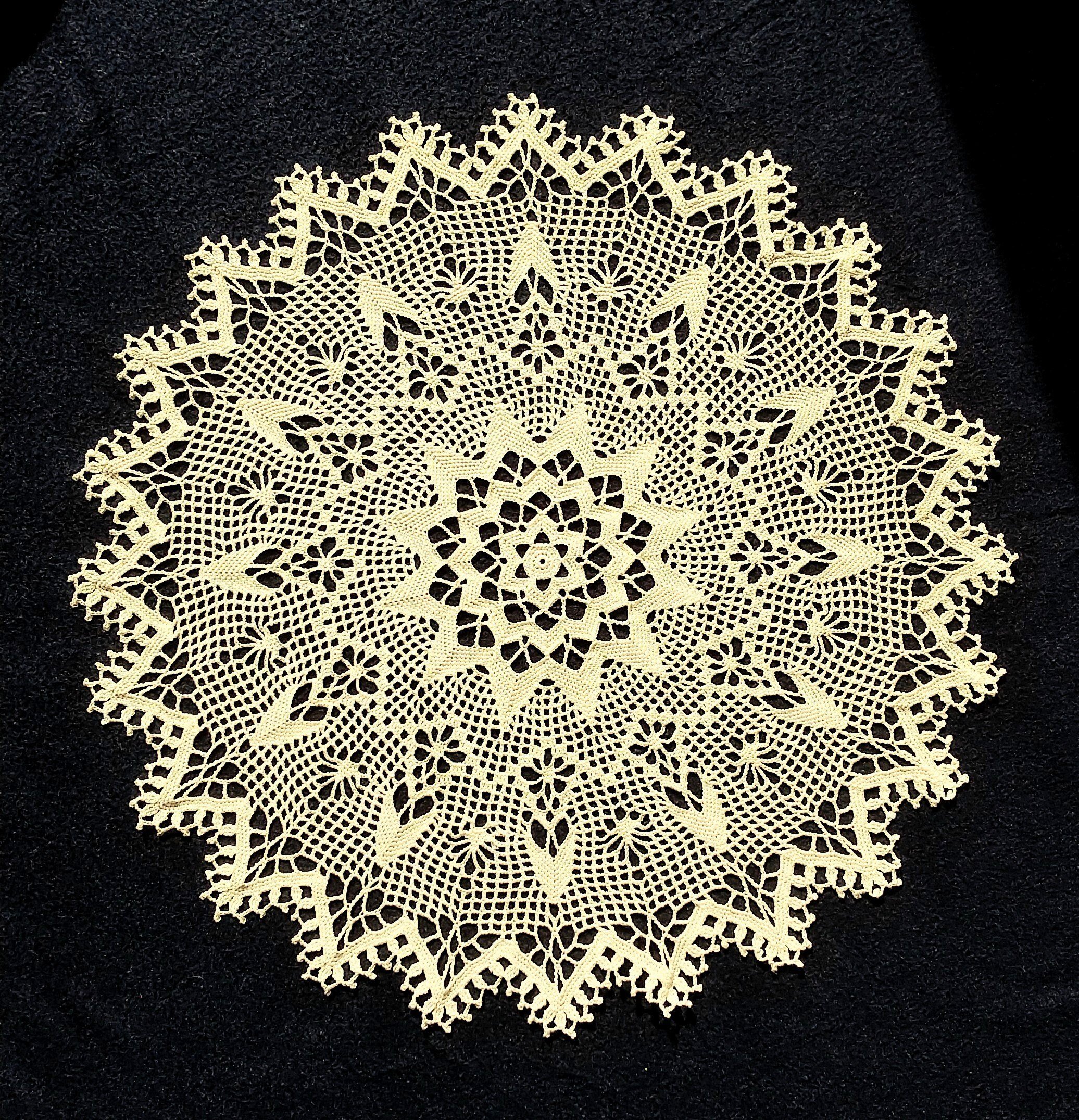 オリジナルドイリー（2）Rib-Stitch Rose ｜owarimao