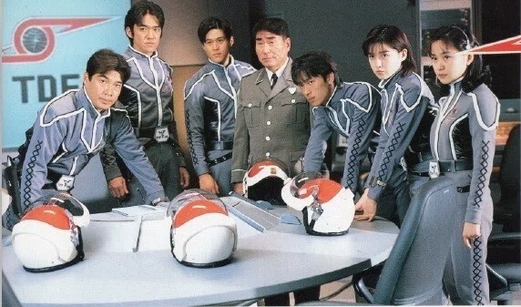 ウルトラ警備隊35年の歩み＜1967～2002＞｜タケマサ83