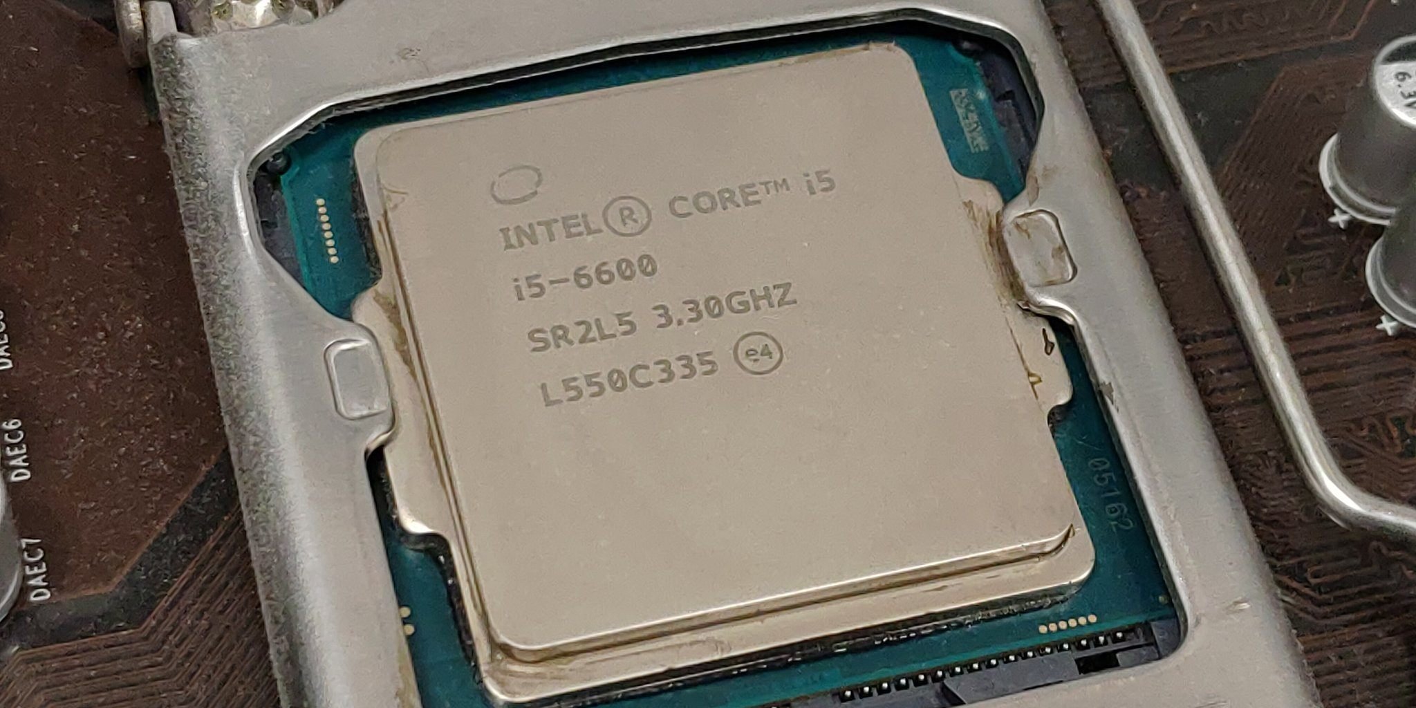 Core i5-6600からCore i3-7100に換装｜tak